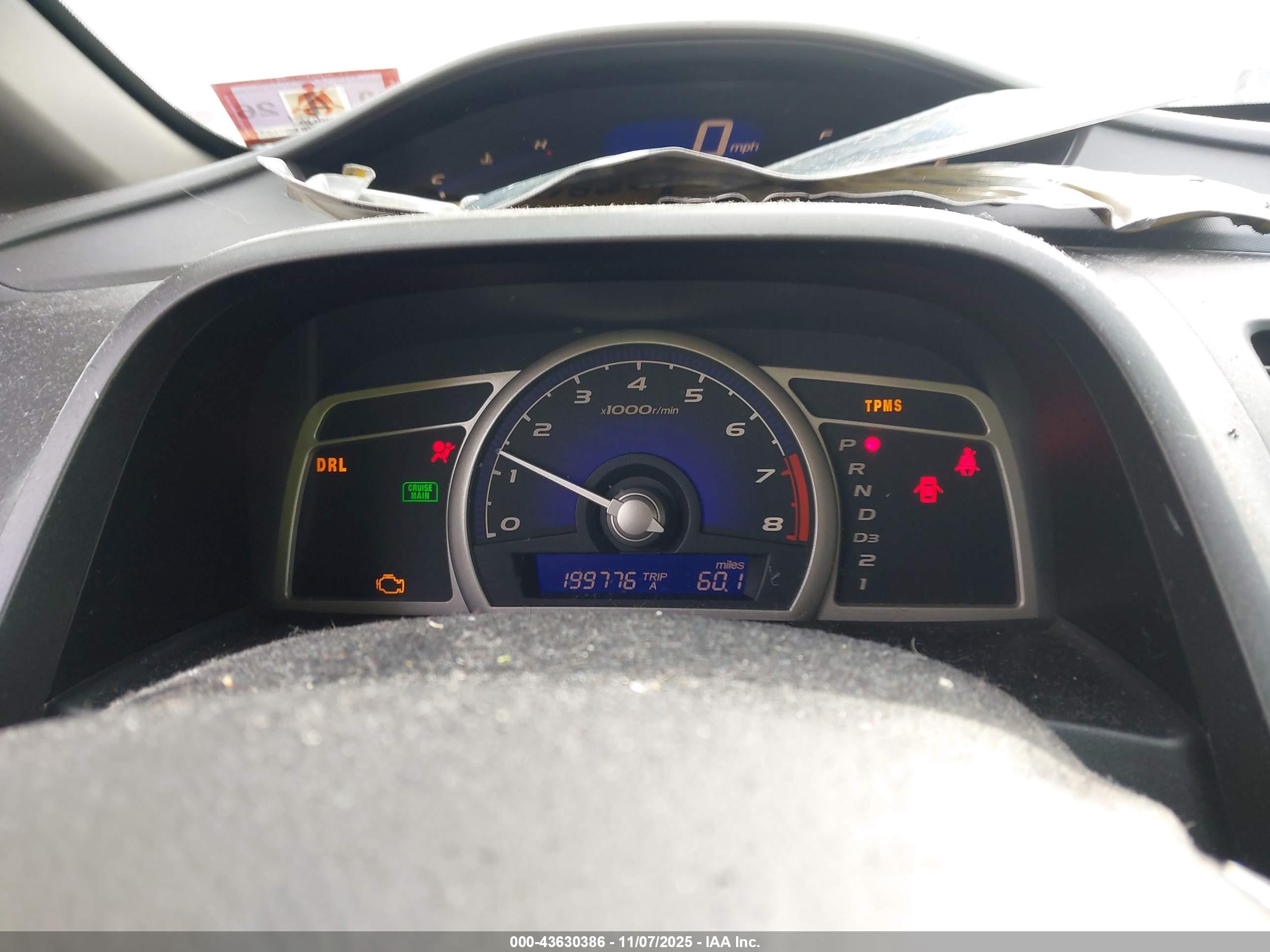 HONDA CIVIC image 7