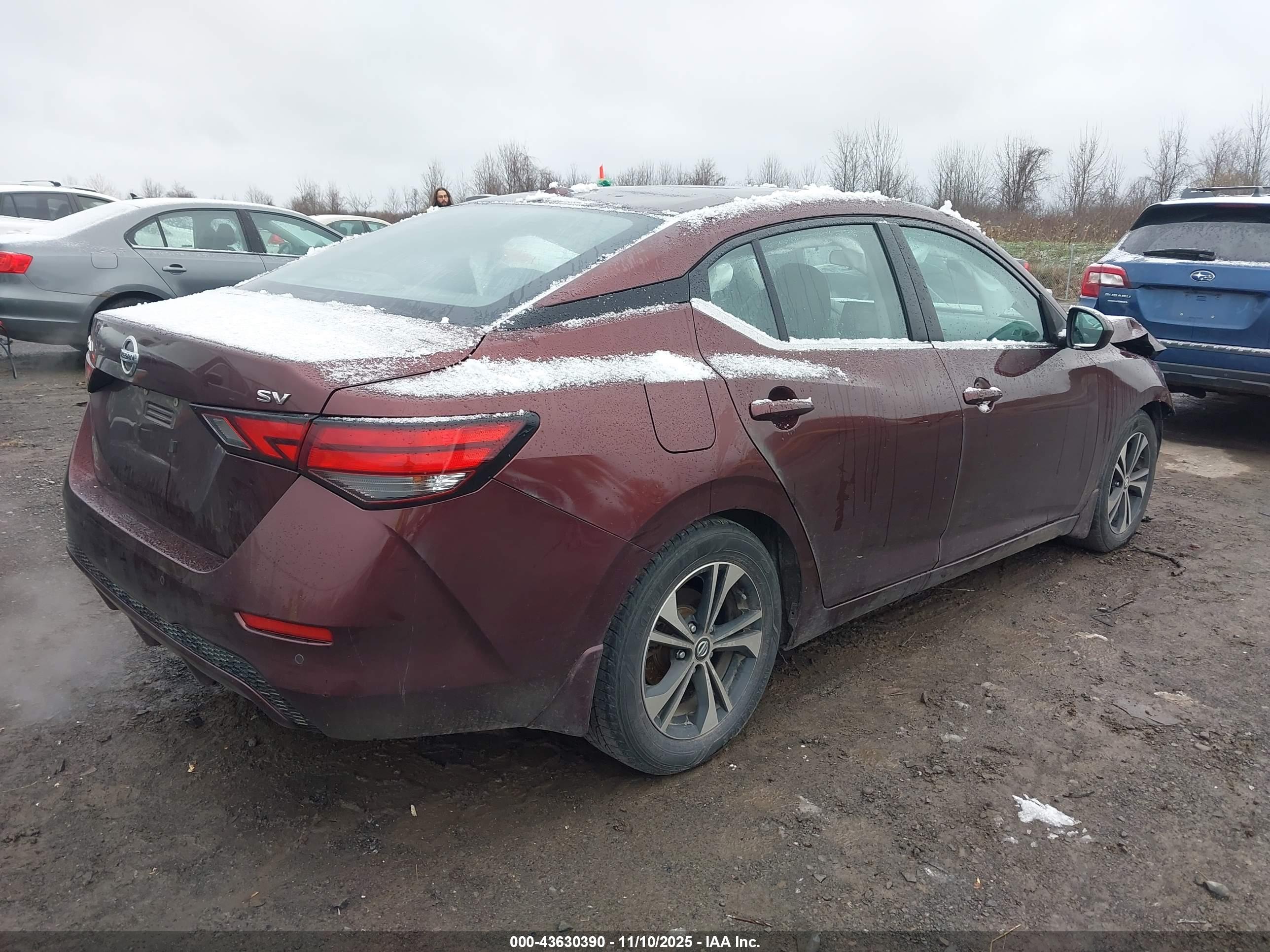 NISSAN SENTRA image 4