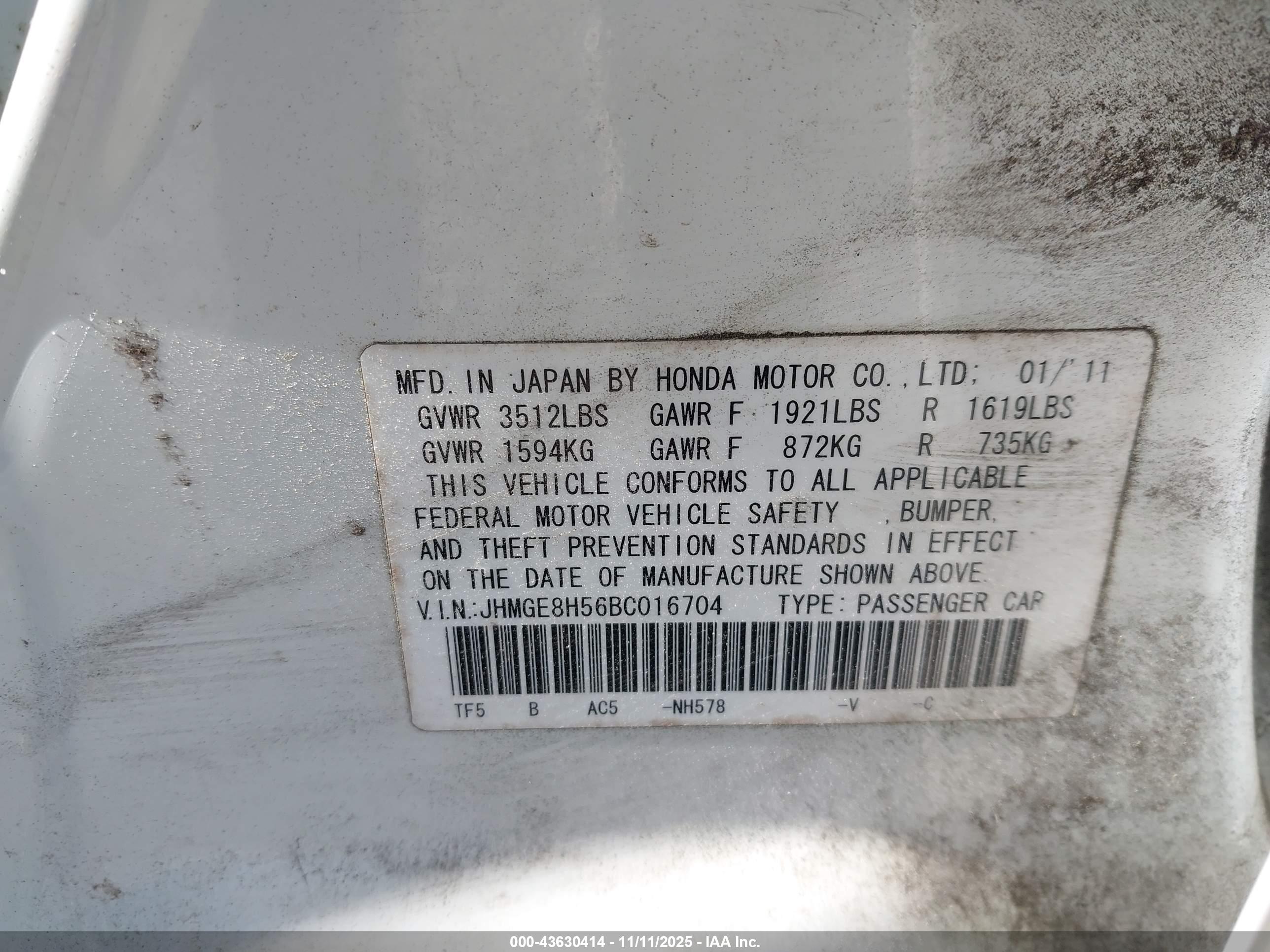 HONDA FIT image 9