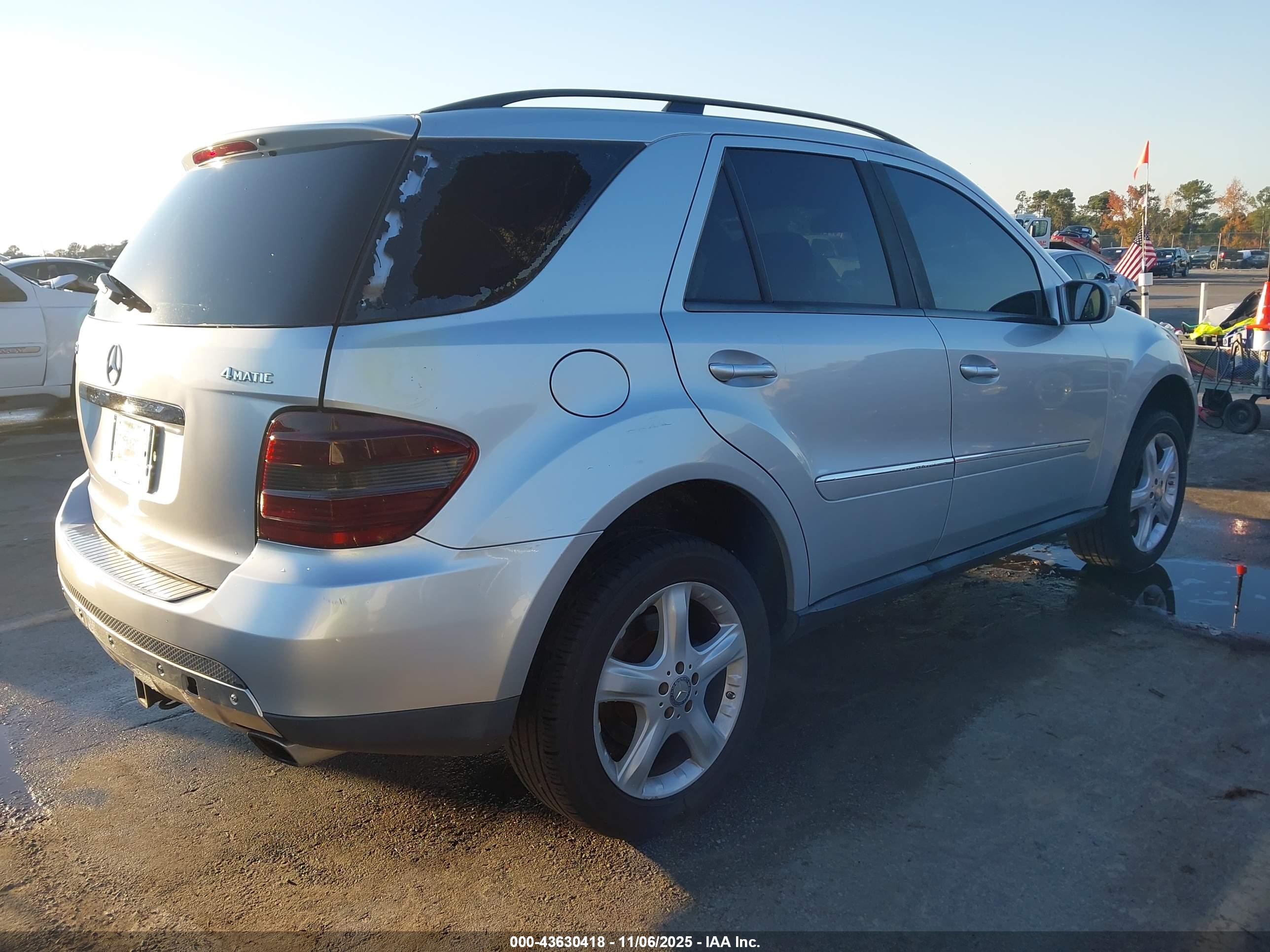 MERCEDES-BENZ ML image 4
