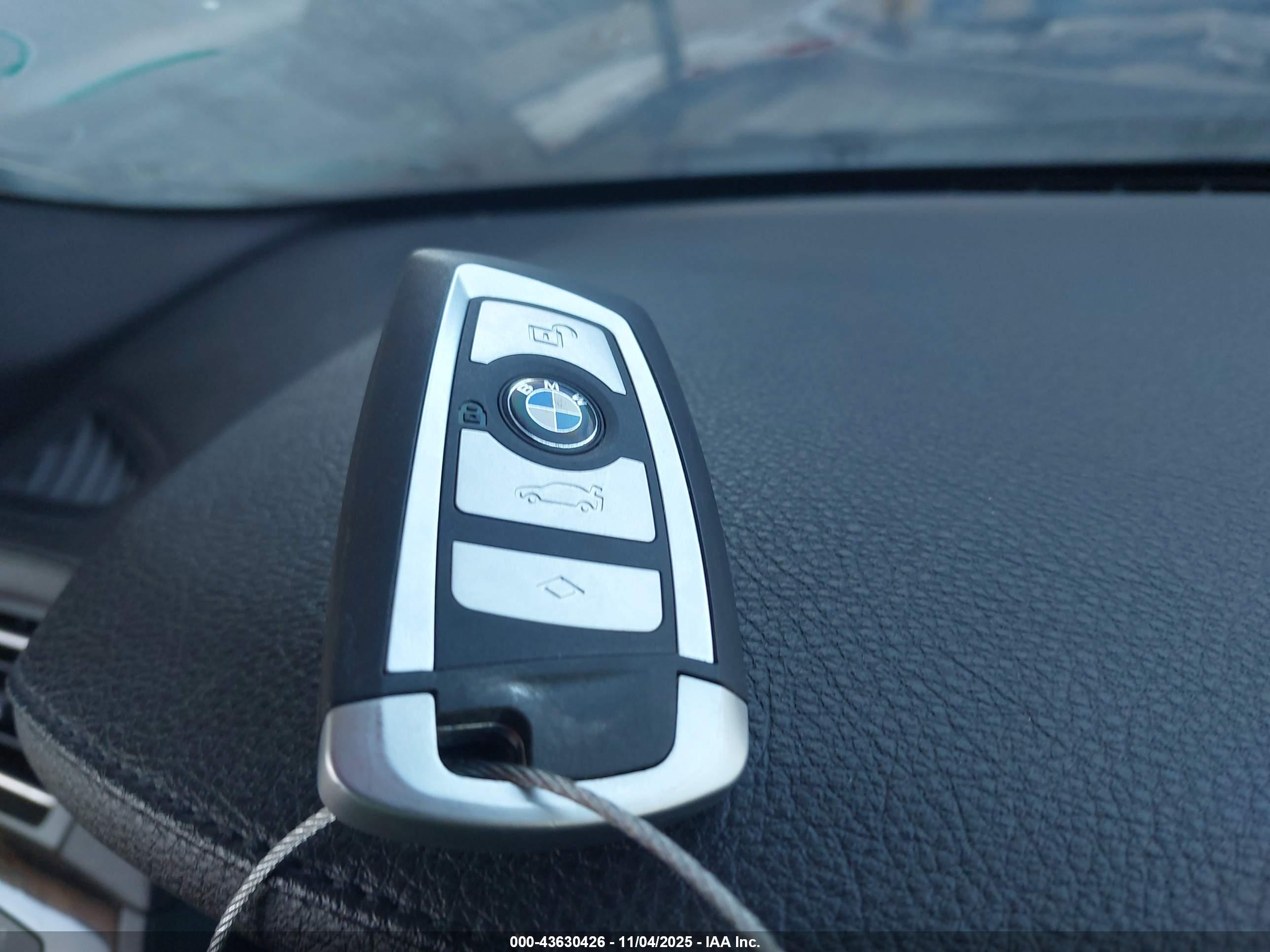 BMW 750LI image 11