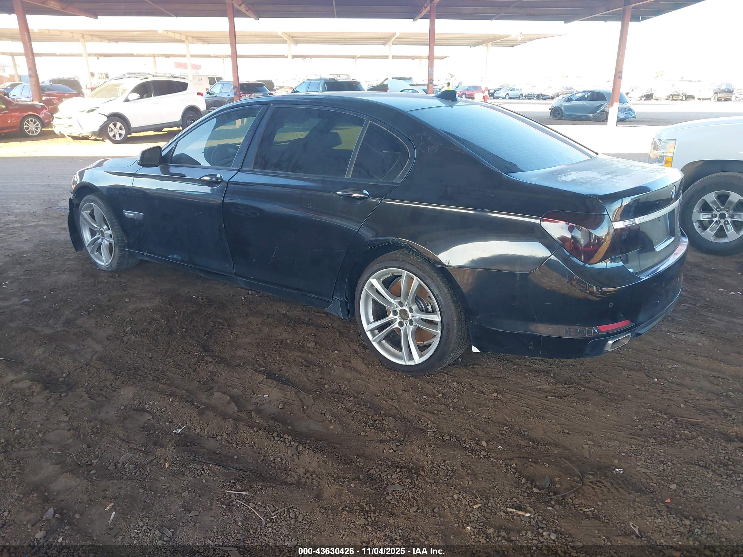 BMW 750LI image 3