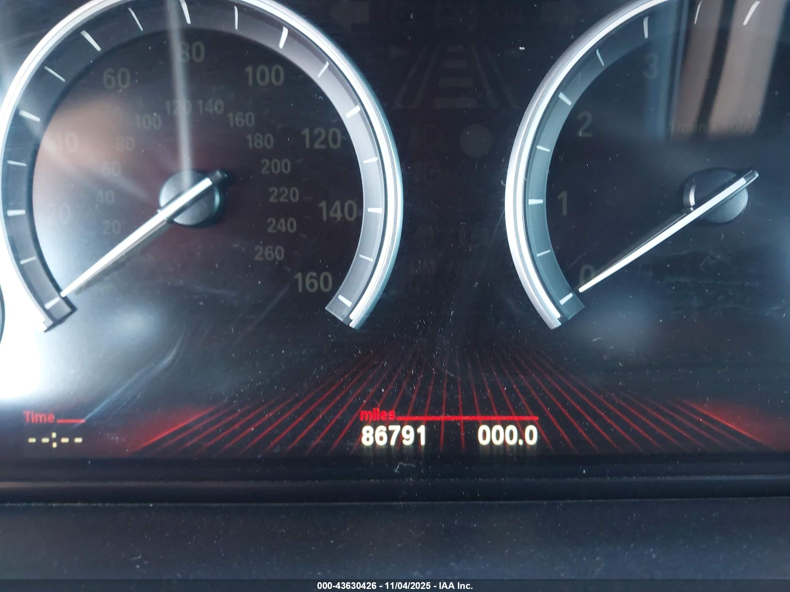 BMW 750LI image 7