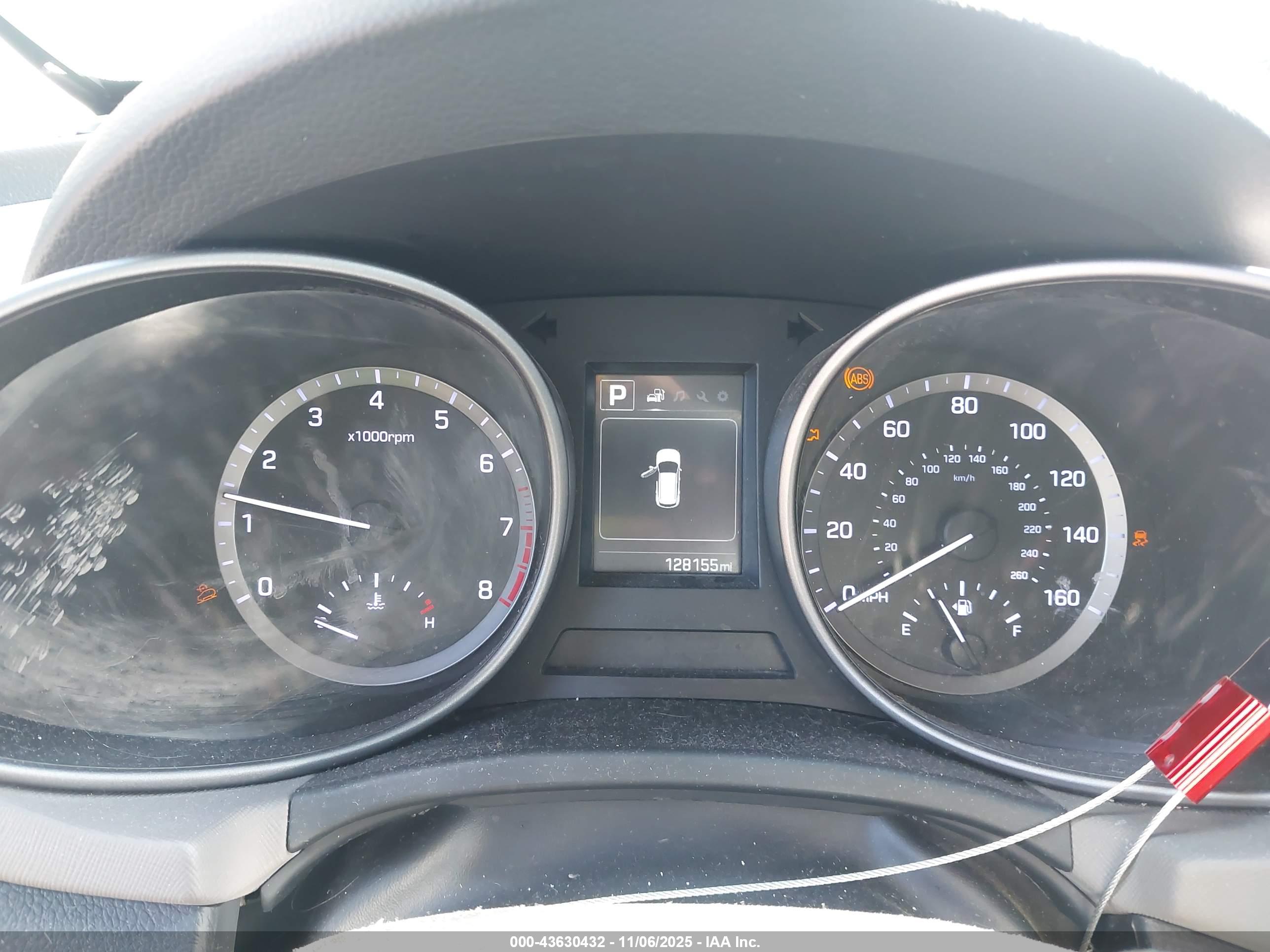 HYUNDAI SANTA image 7