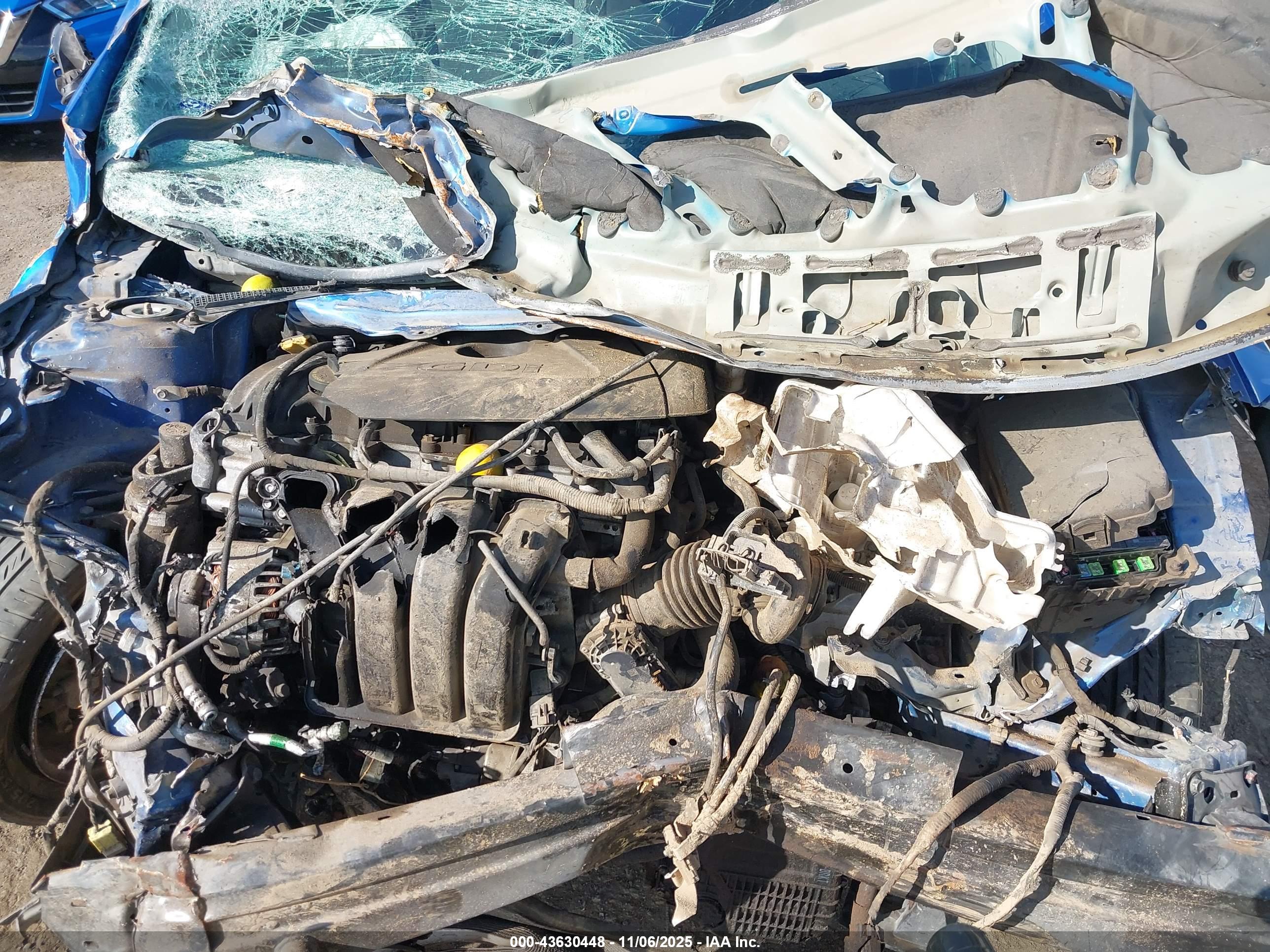 HYUNDAI ELANTRA image 10