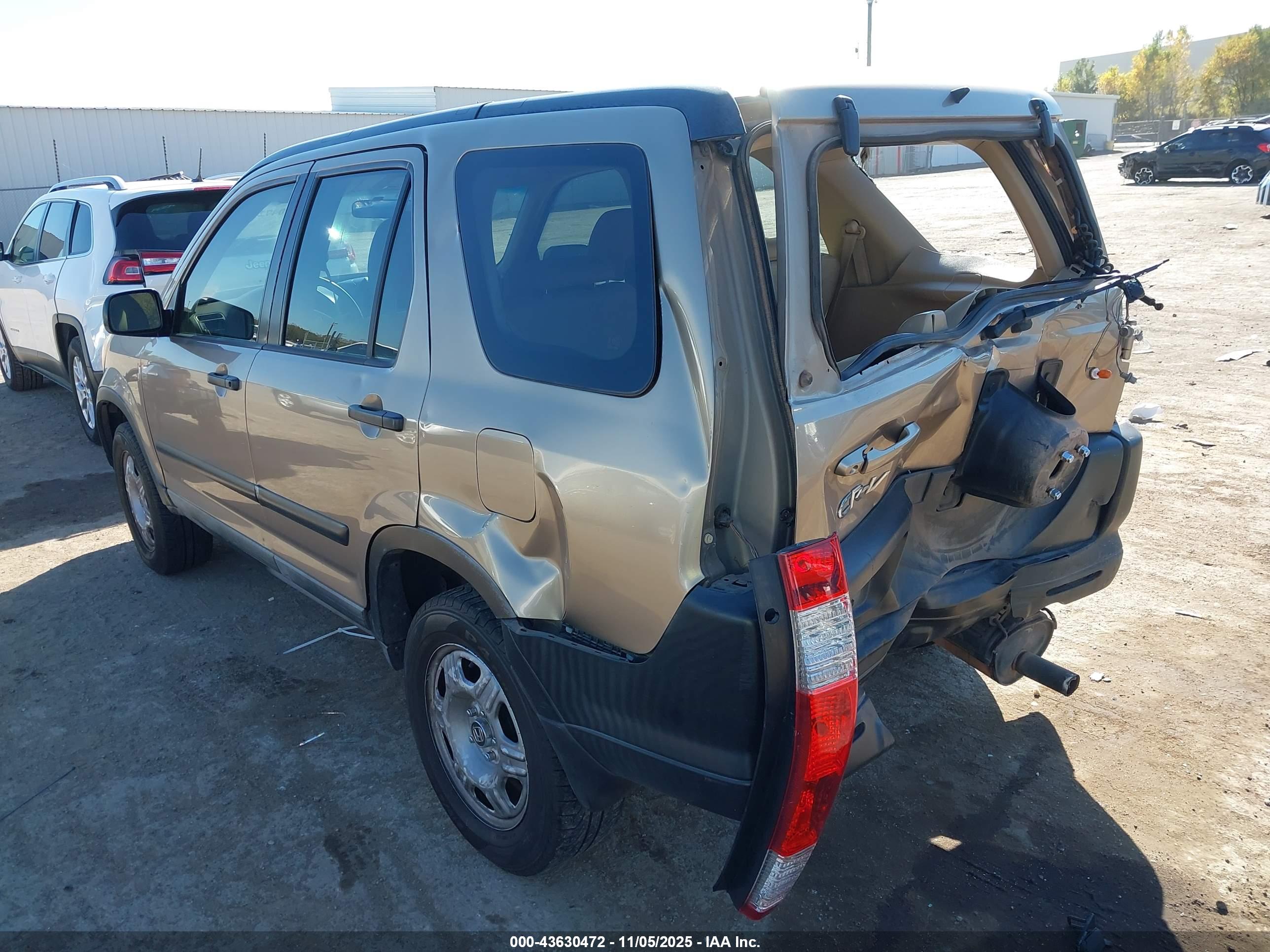HONDA CR-V image 3