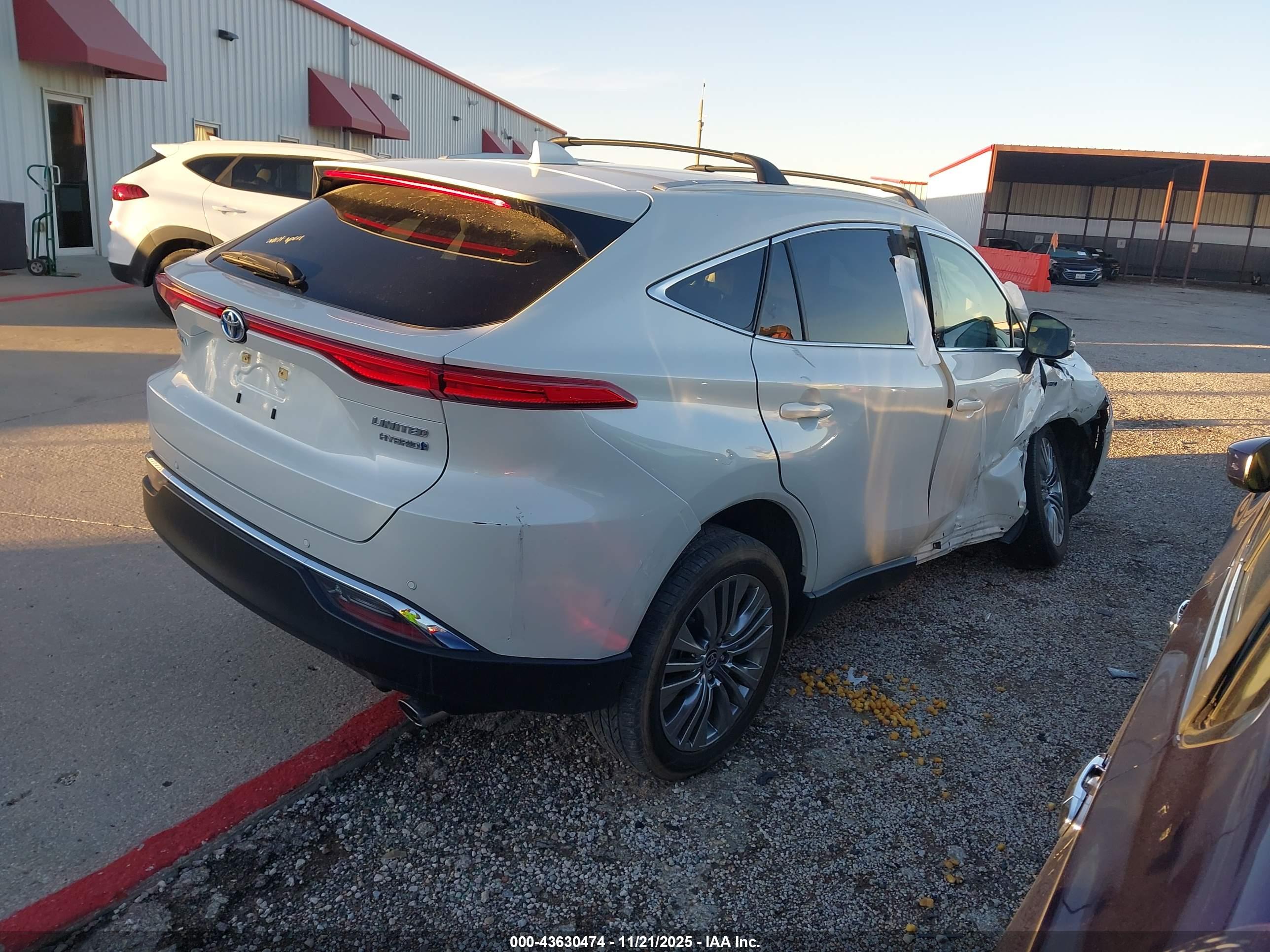 TOYOTA VENZA image 4
