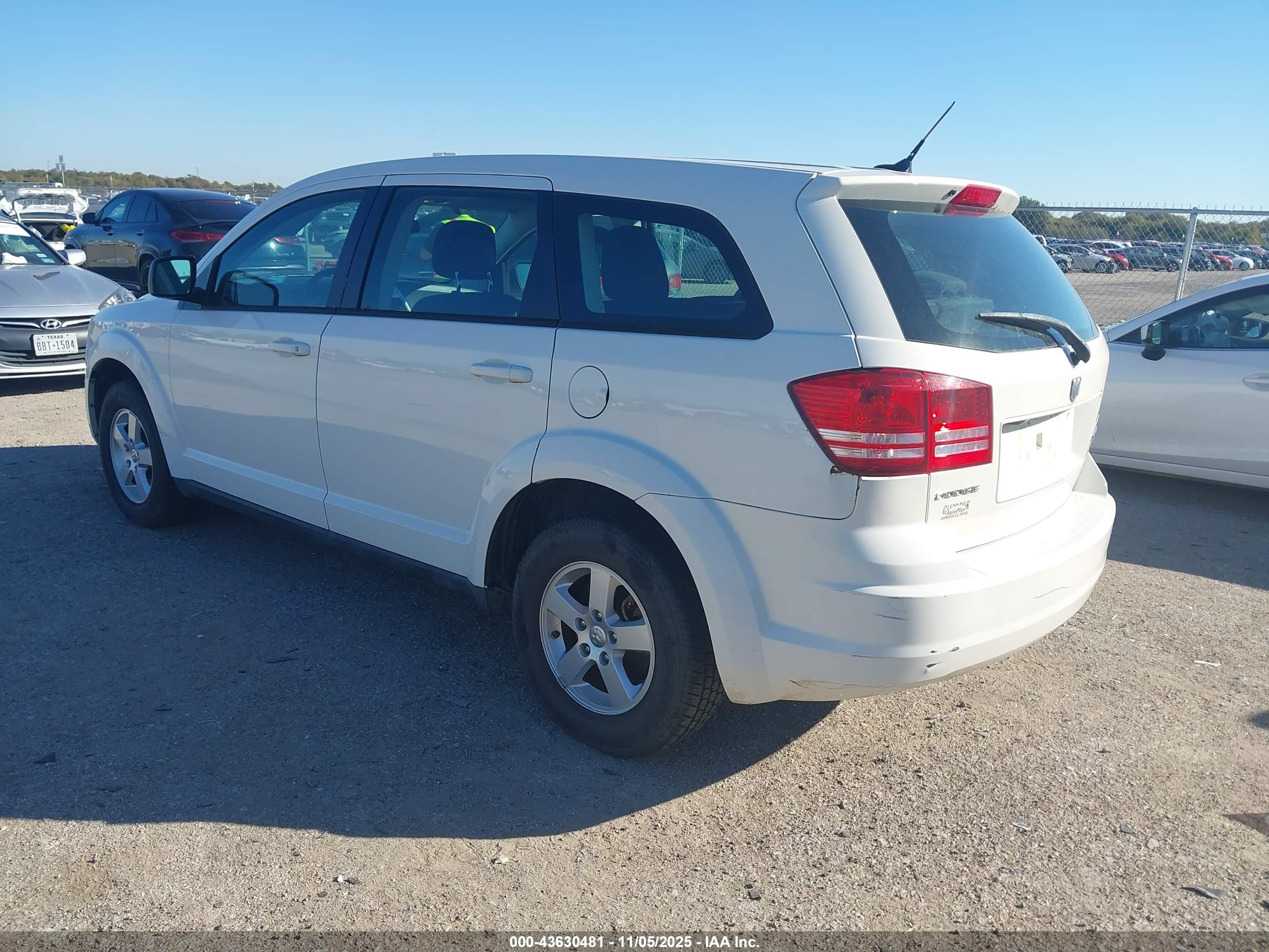 DODGE JOURNEY image 3