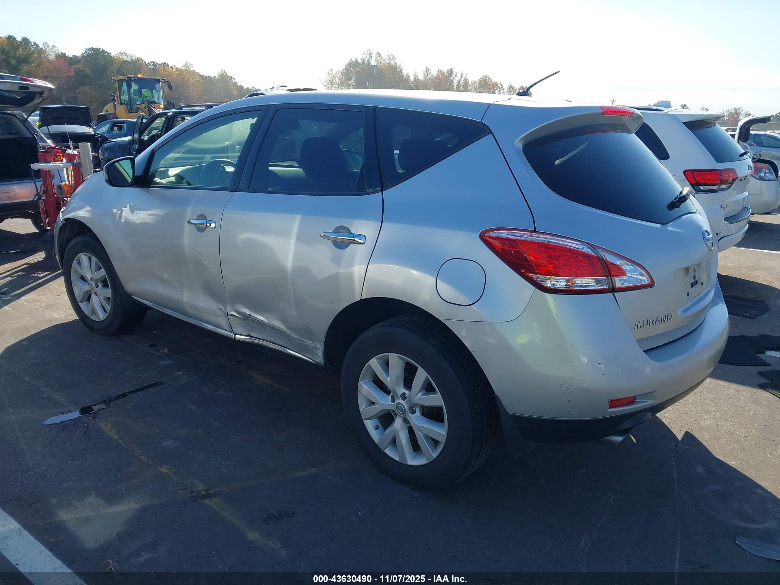 NISSAN MURANO image 3