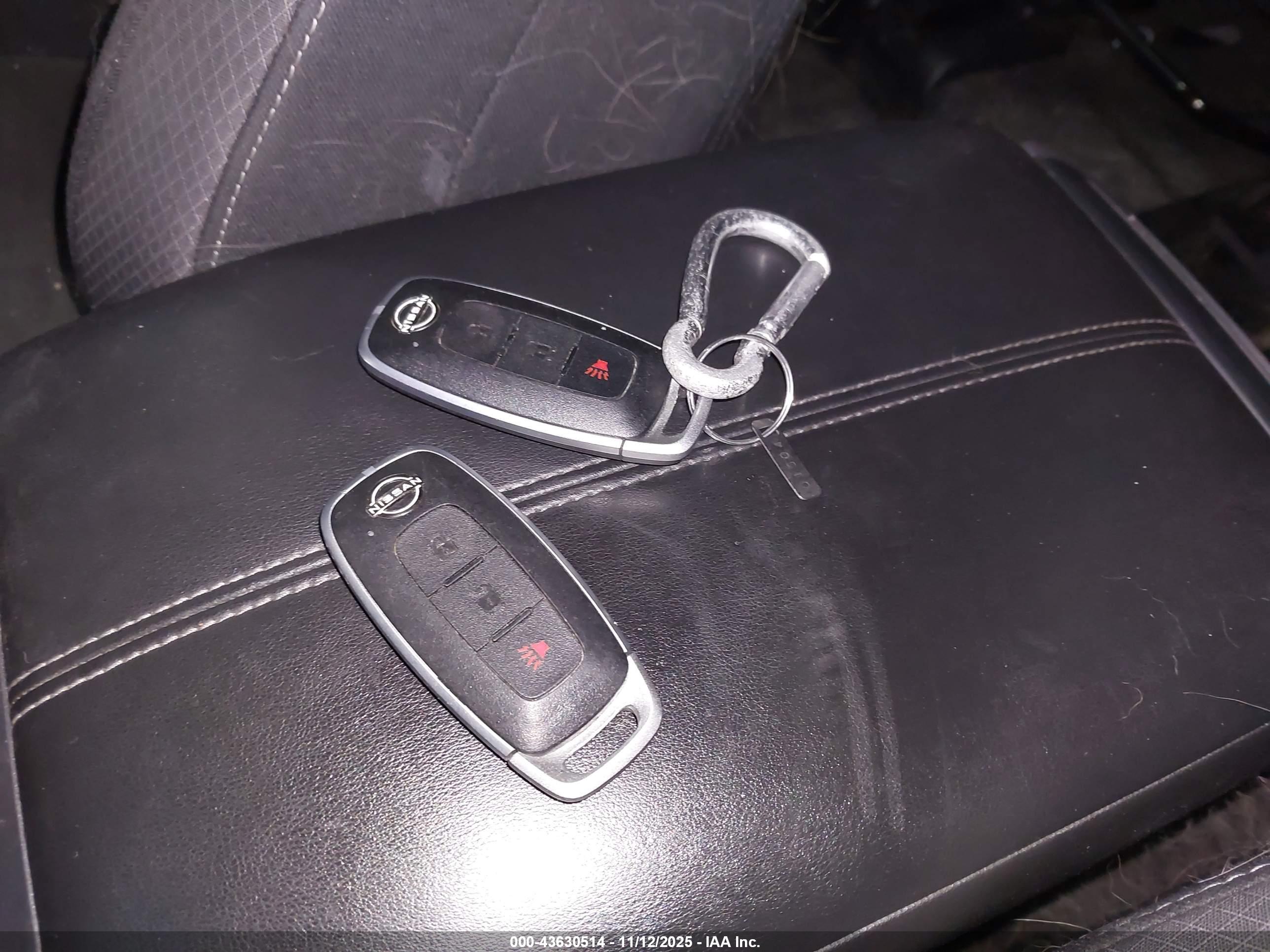NISSAN PATHFINDER image 11