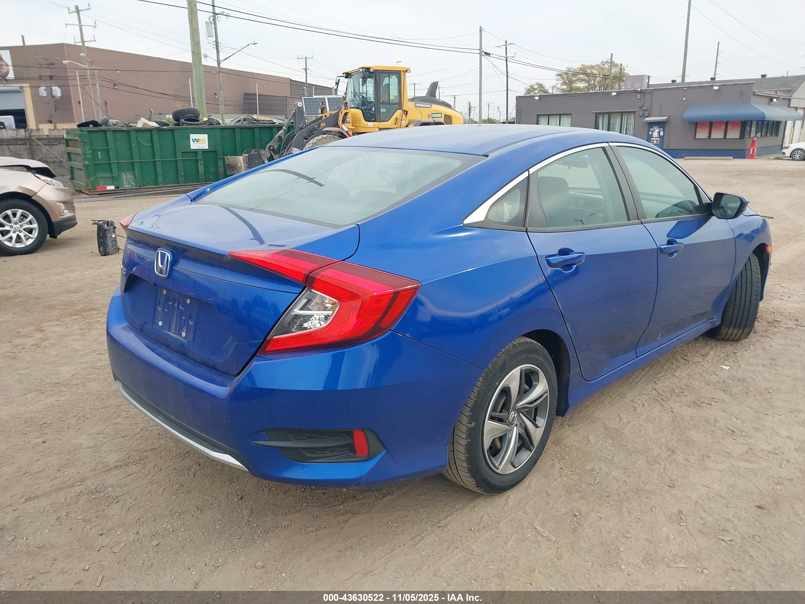 HONDA CIVIC image 4
