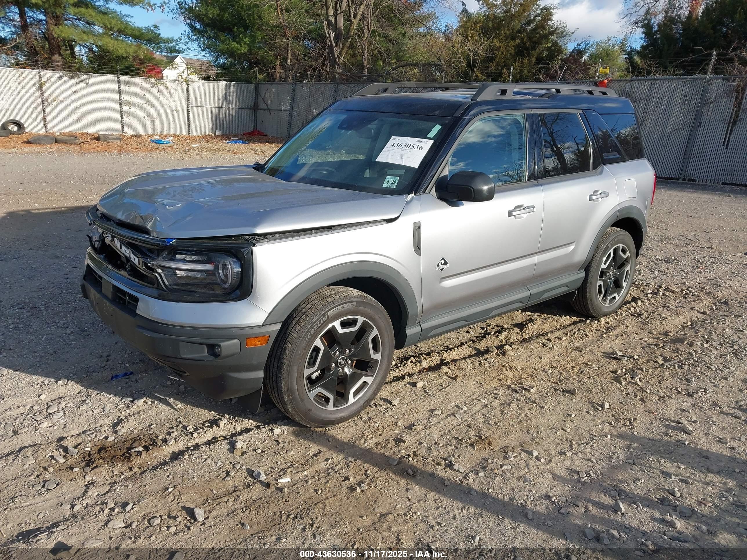 FORD BRONCO image 2