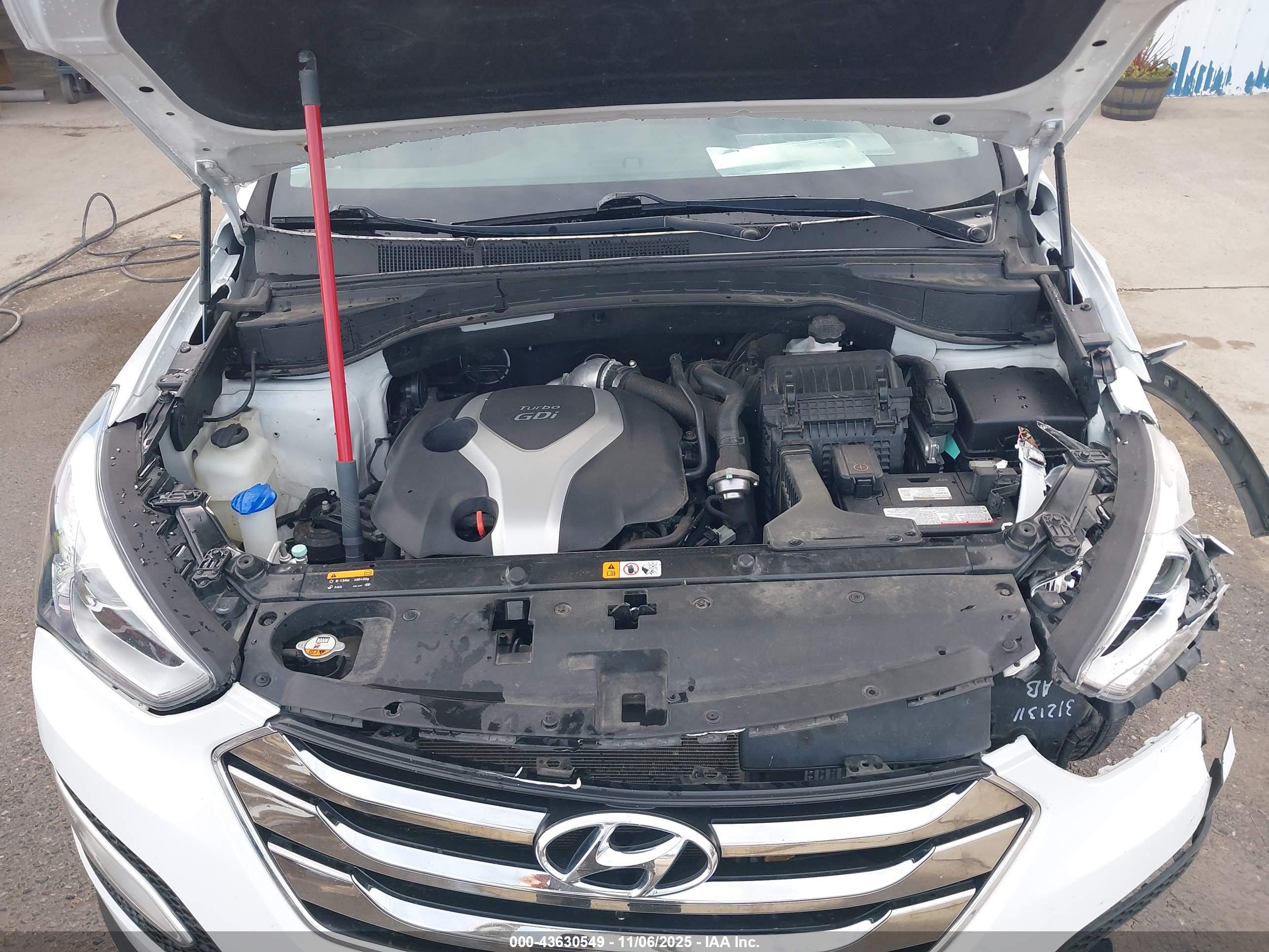 HYUNDAI SANTA image 10