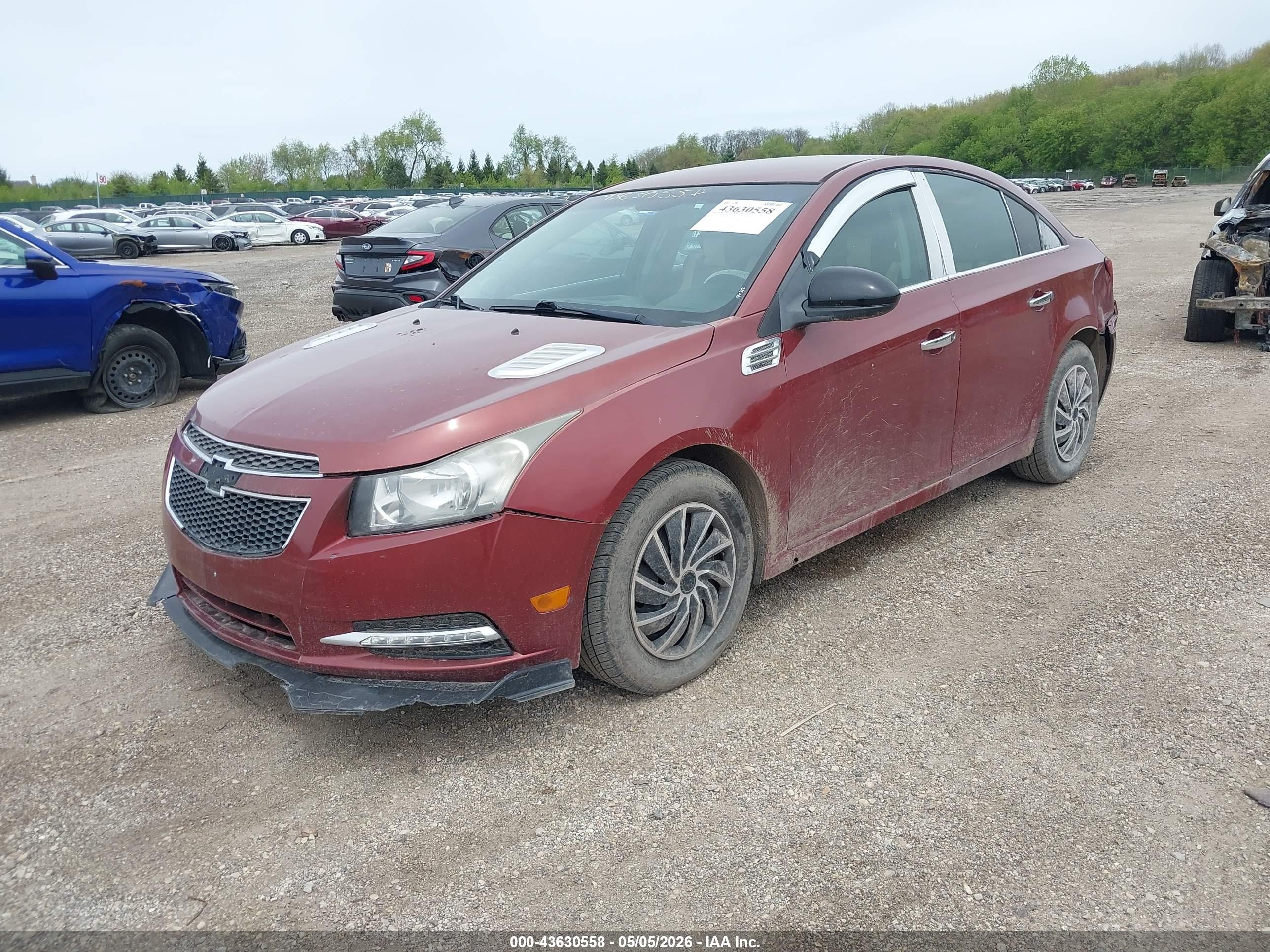 CHEVROLET CRUZE image 2