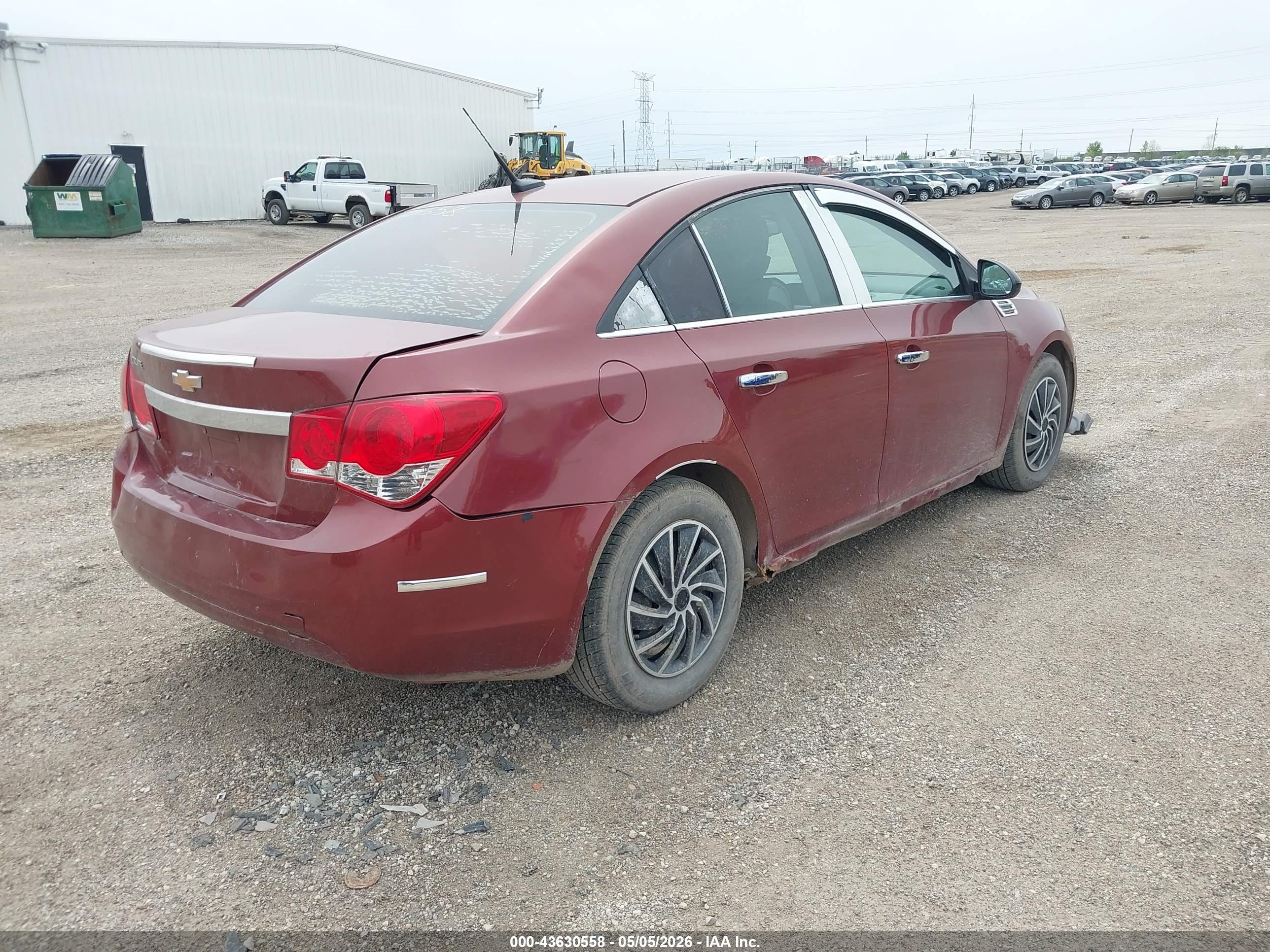 CHEVROLET CRUZE image 4