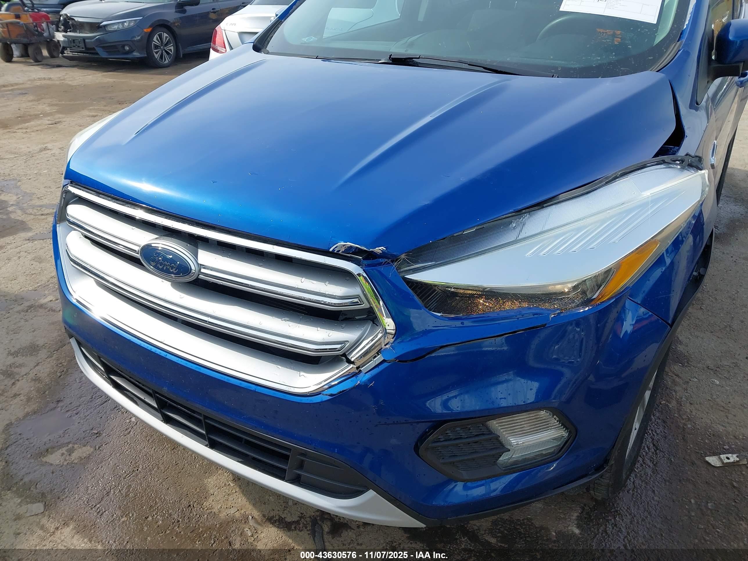 FORD ESCAPE image 6