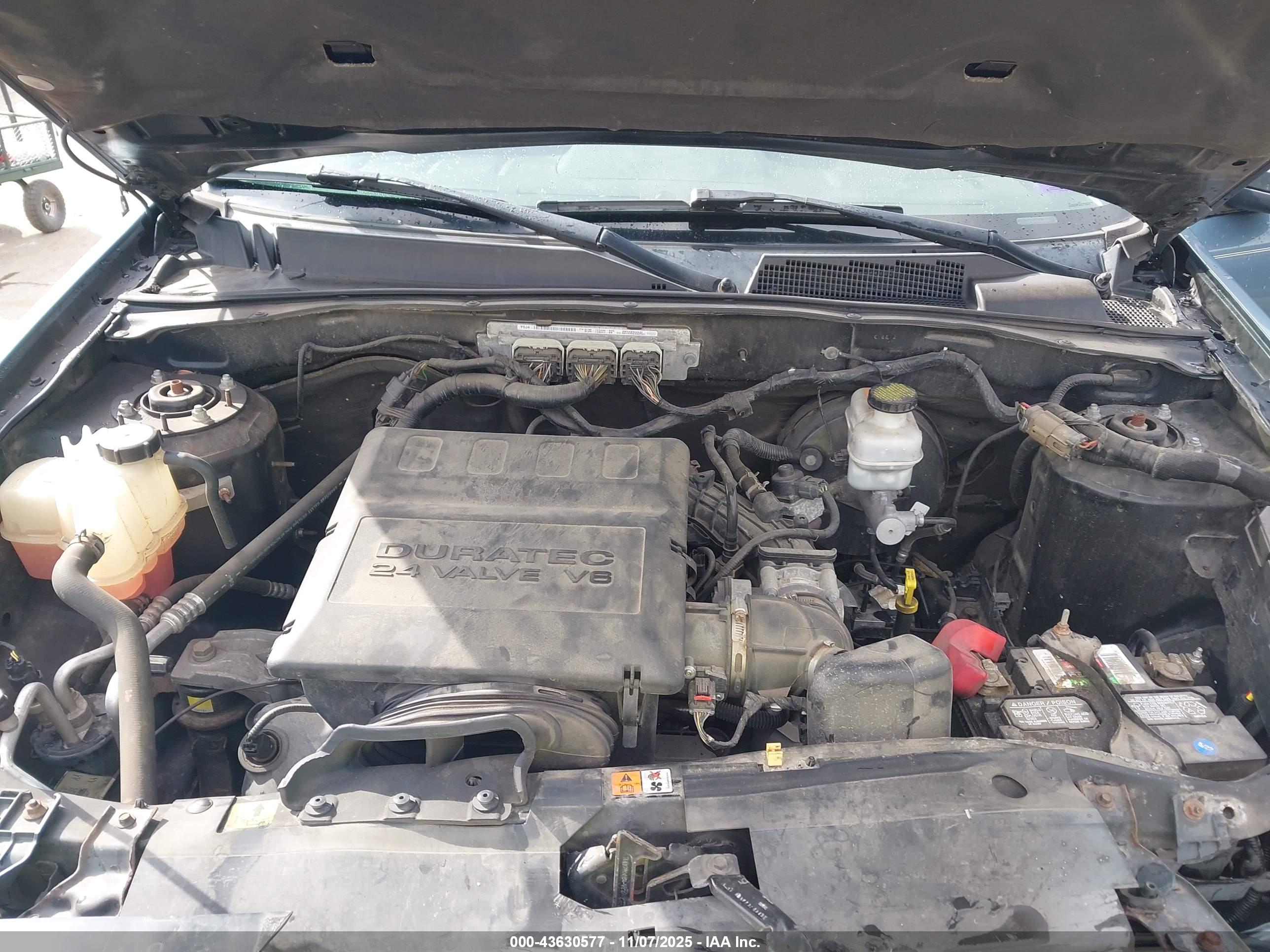 FORD ESCAPE image 10