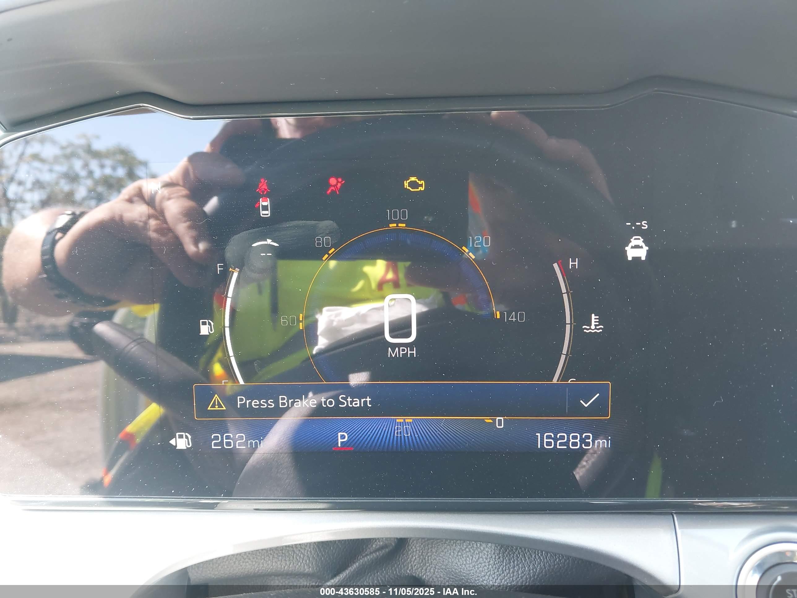 CHEVROLET TRAX image 7