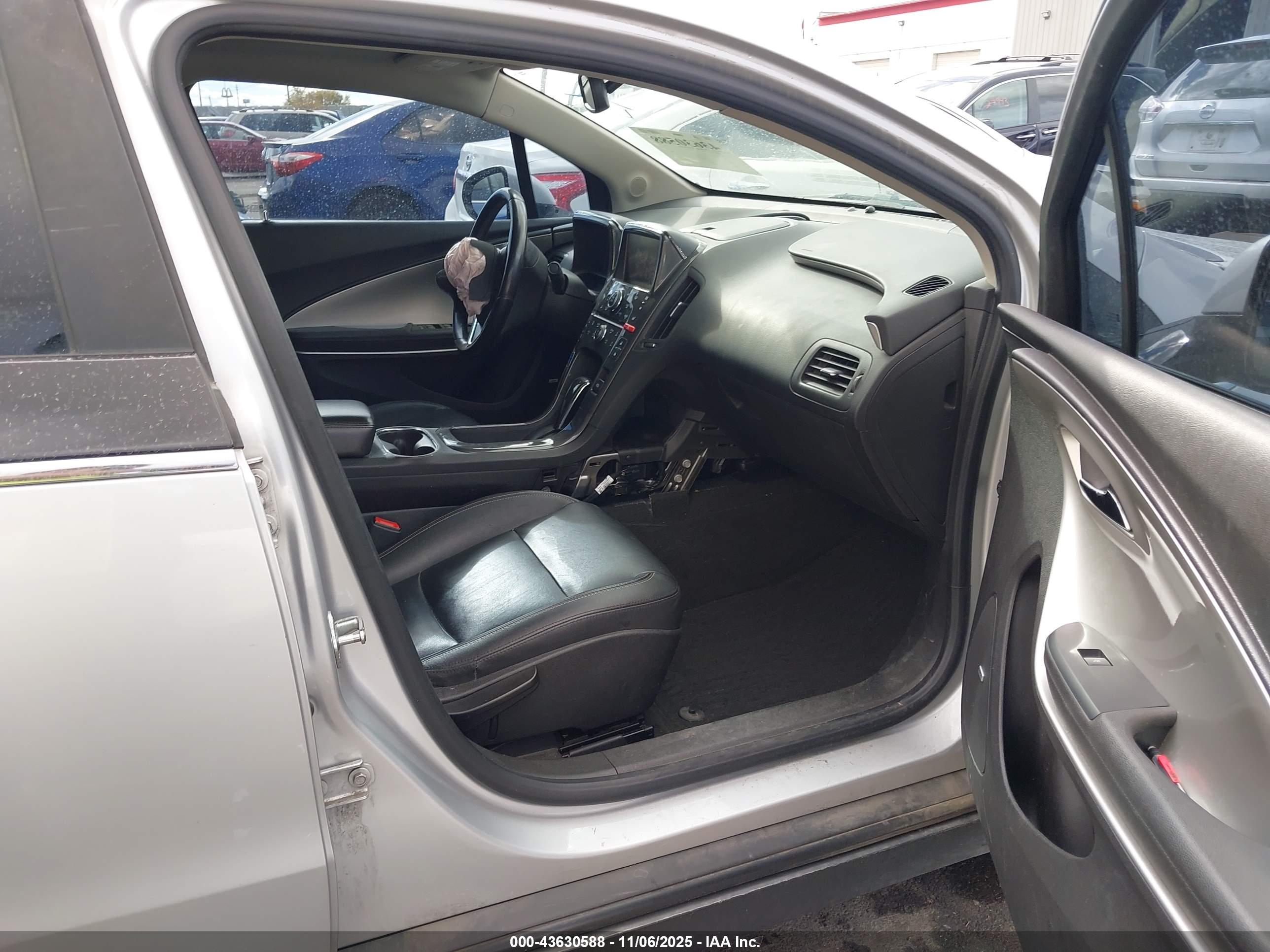 CHEVROLET VOLT image 5