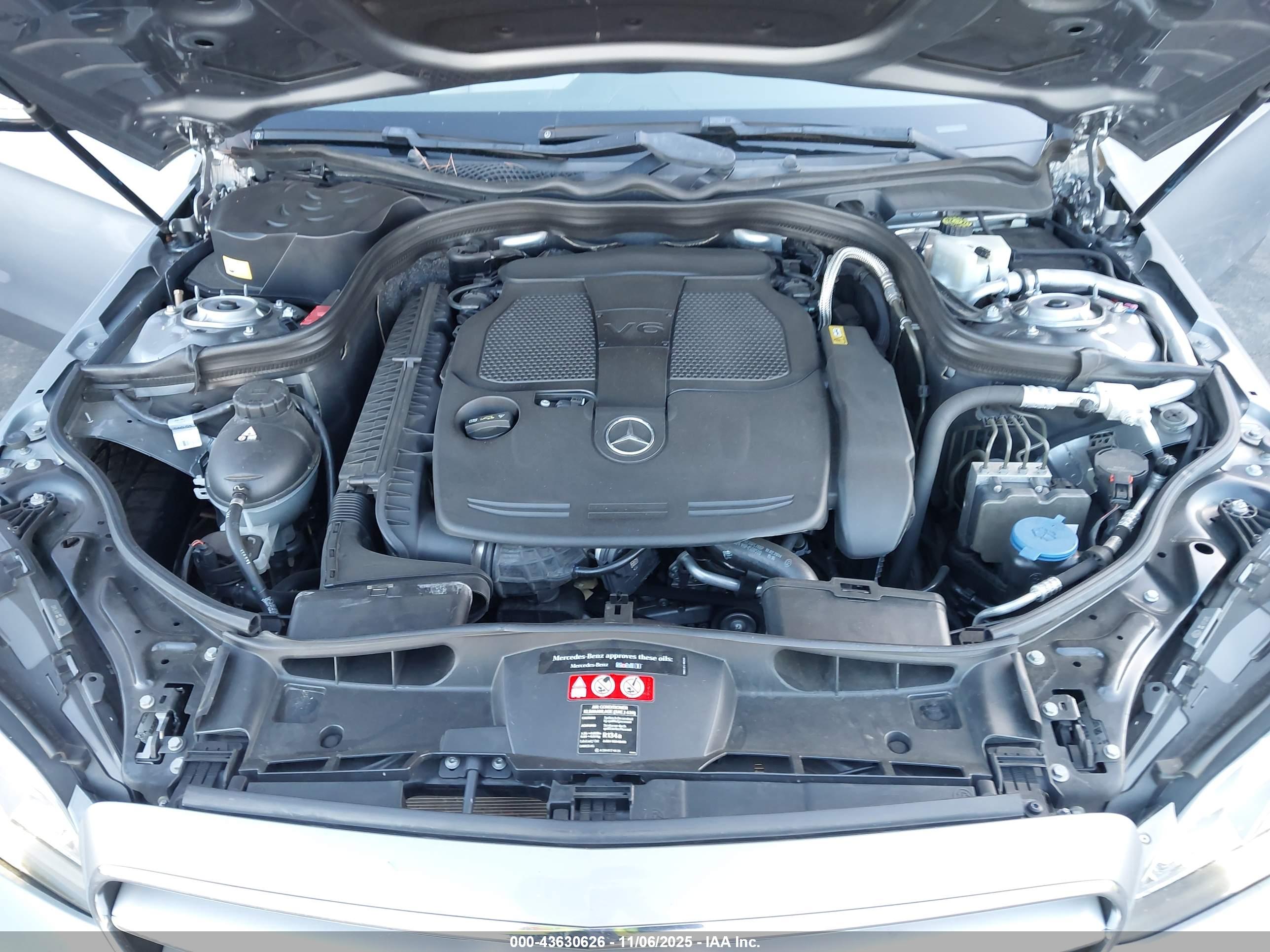 MERCEDES-BENZ E image 10