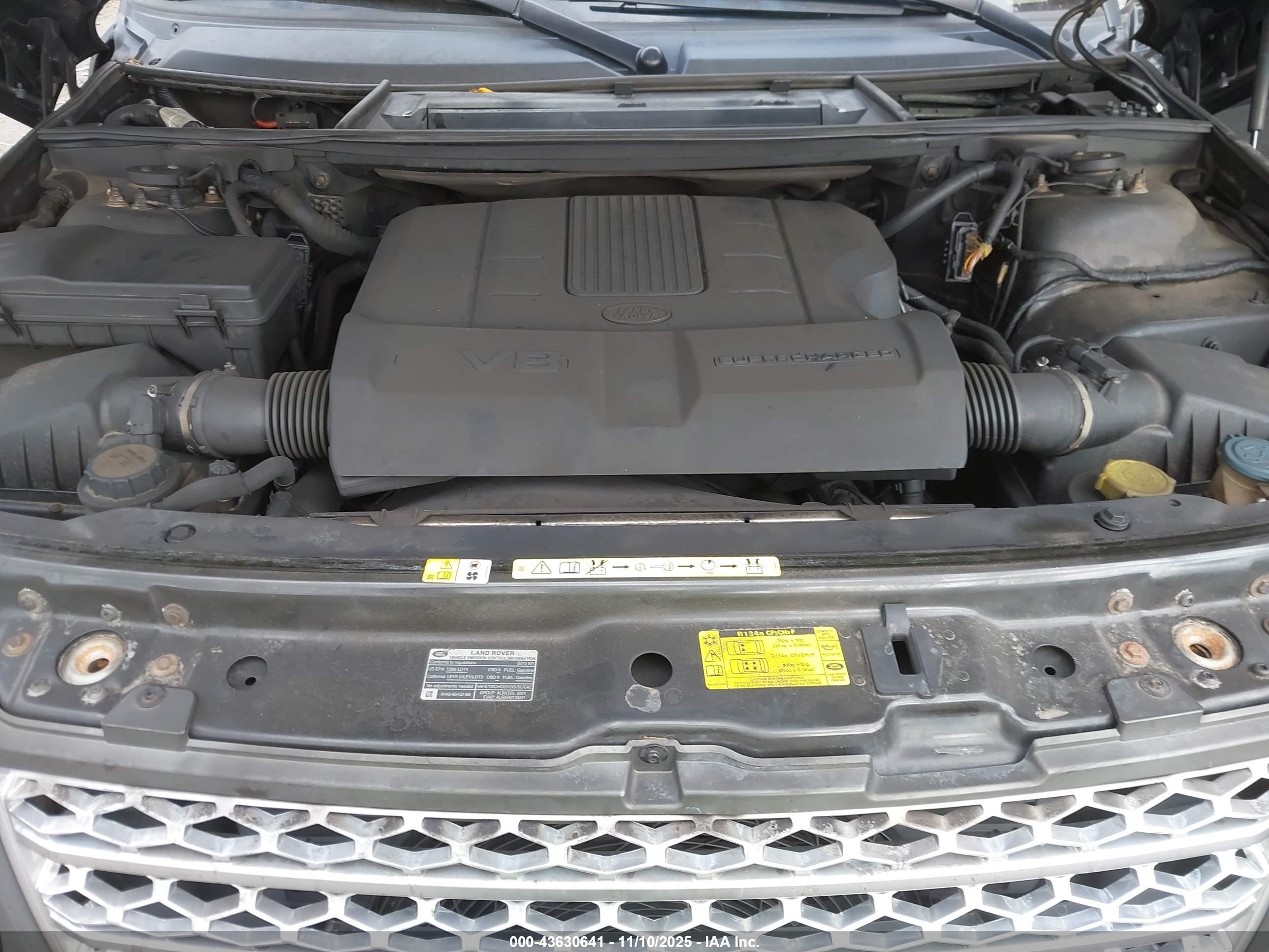 LAND ROVER image 10
