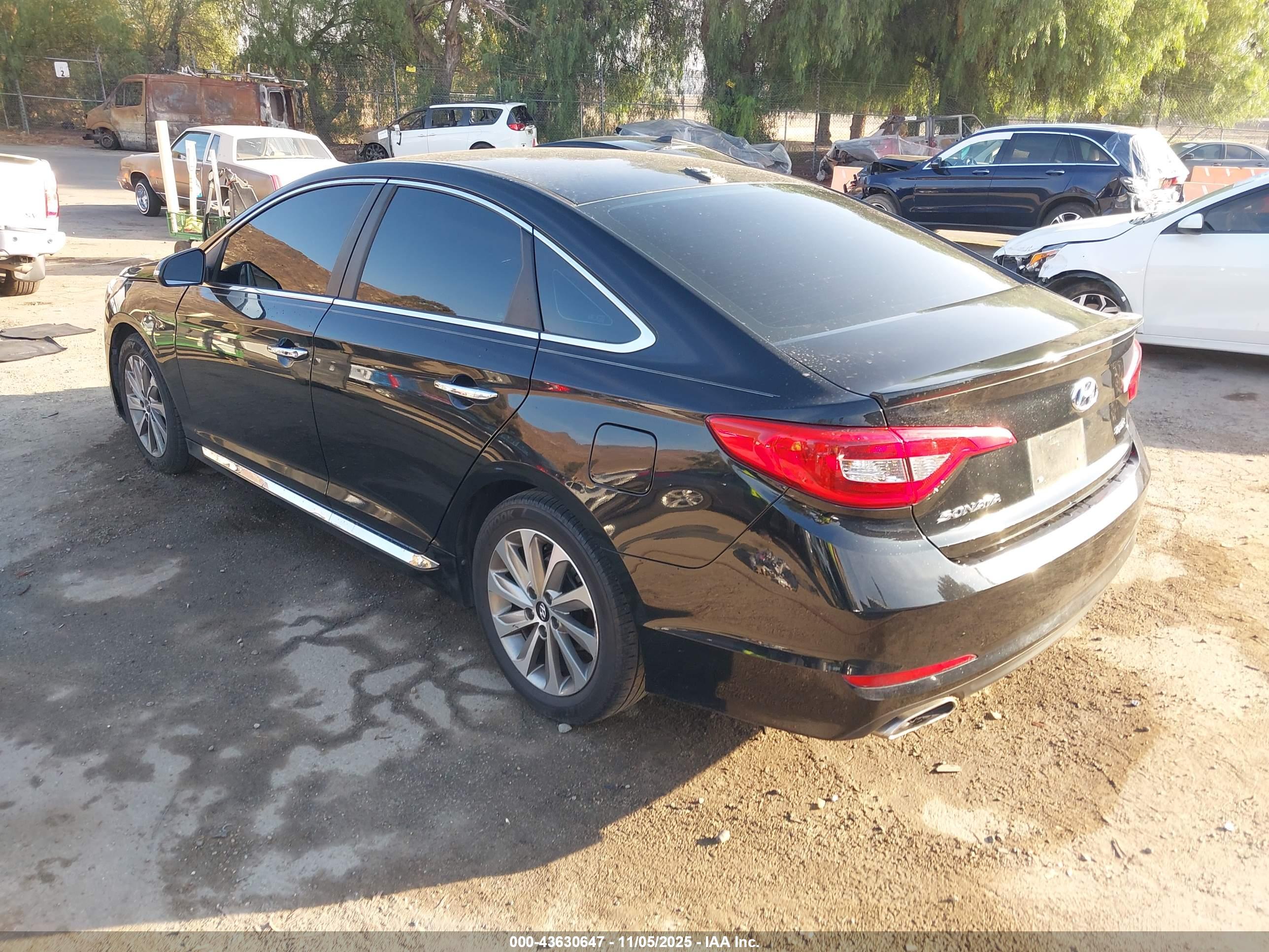 HYUNDAI SONATA image 3