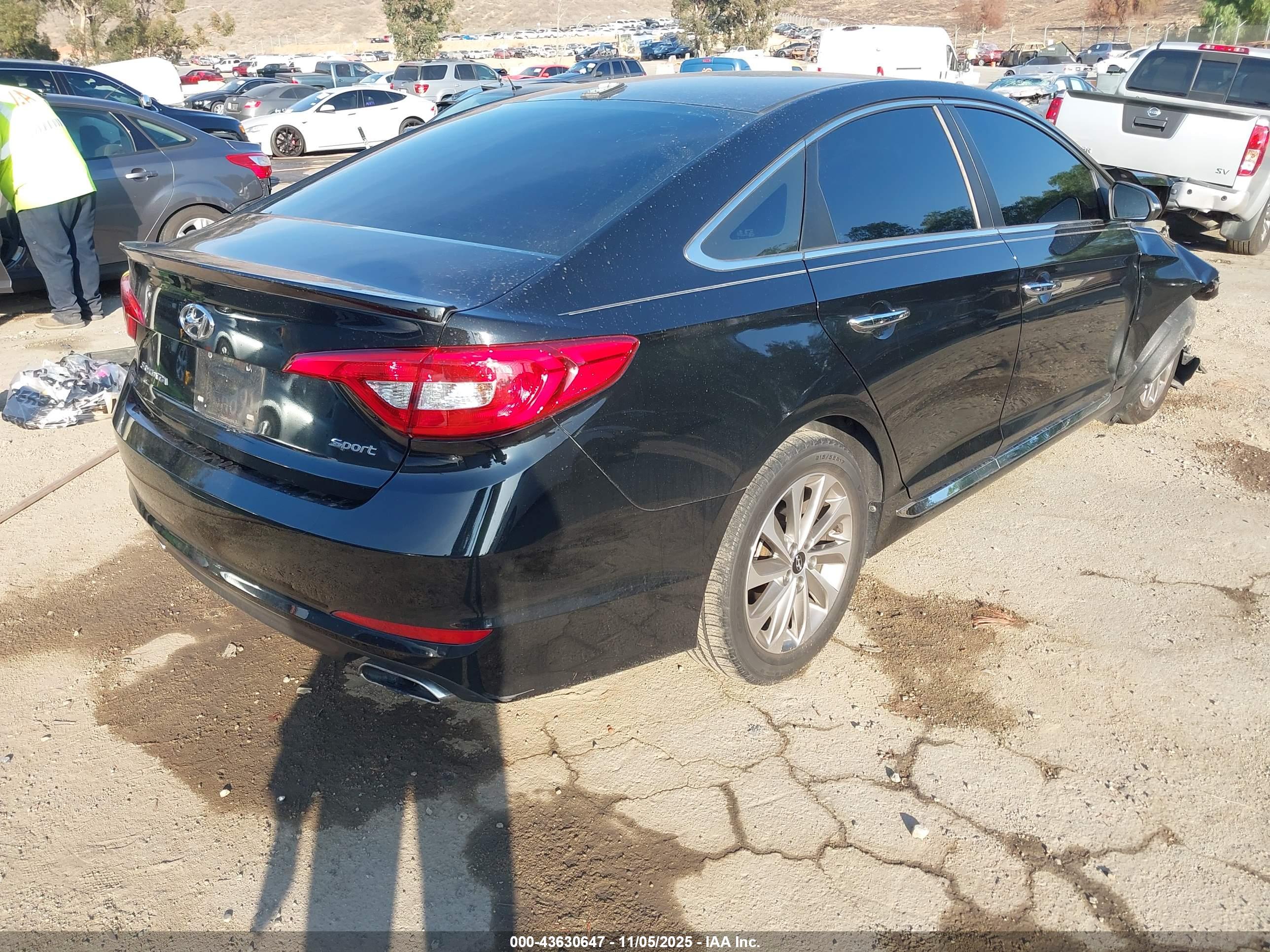 HYUNDAI SONATA image 4