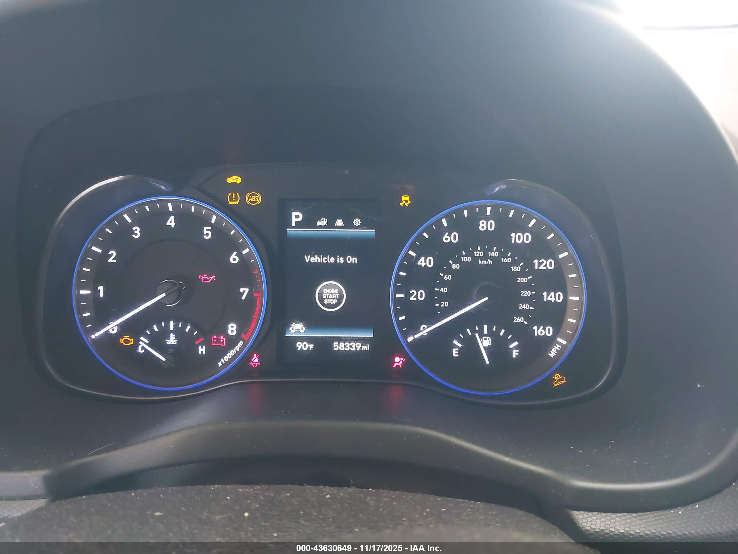 HYUNDAI KONA image 7