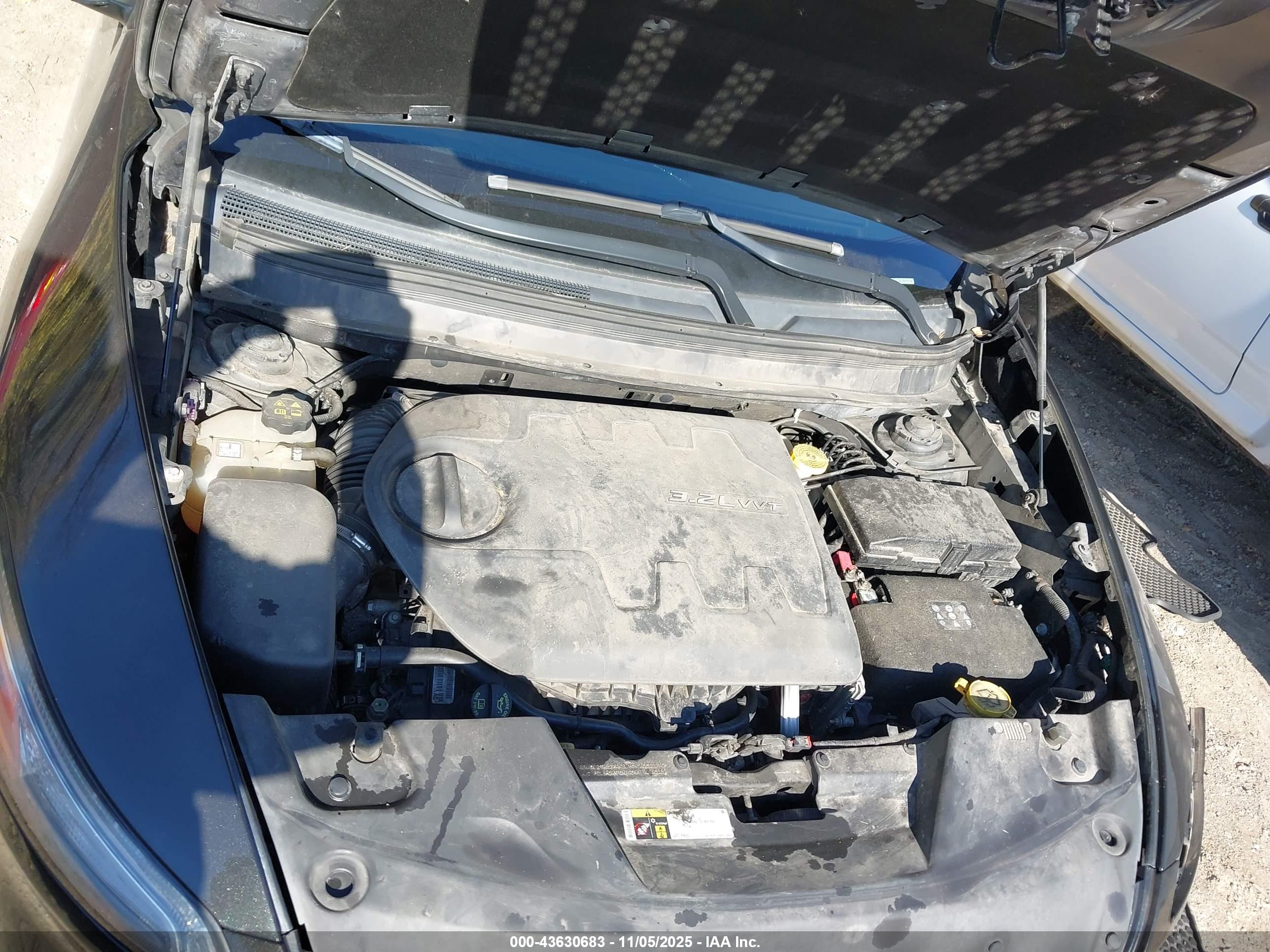 JEEP CHEROKEE image 10