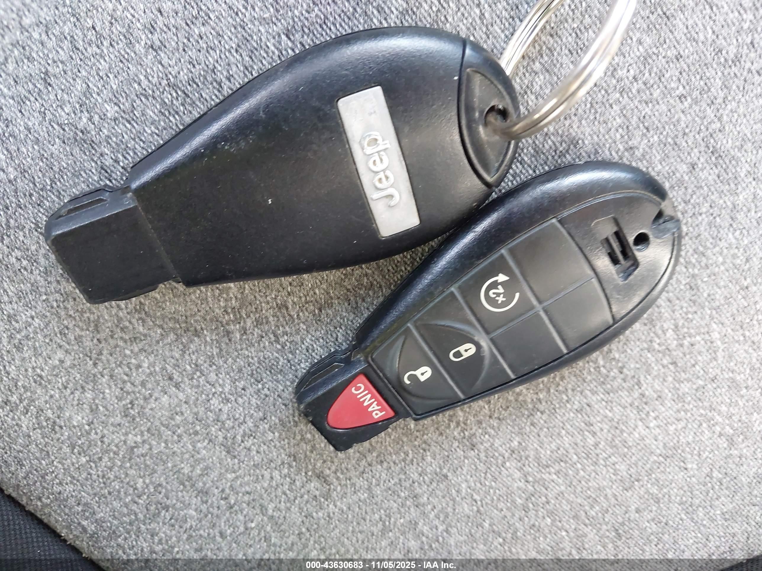 JEEP CHEROKEE image 11