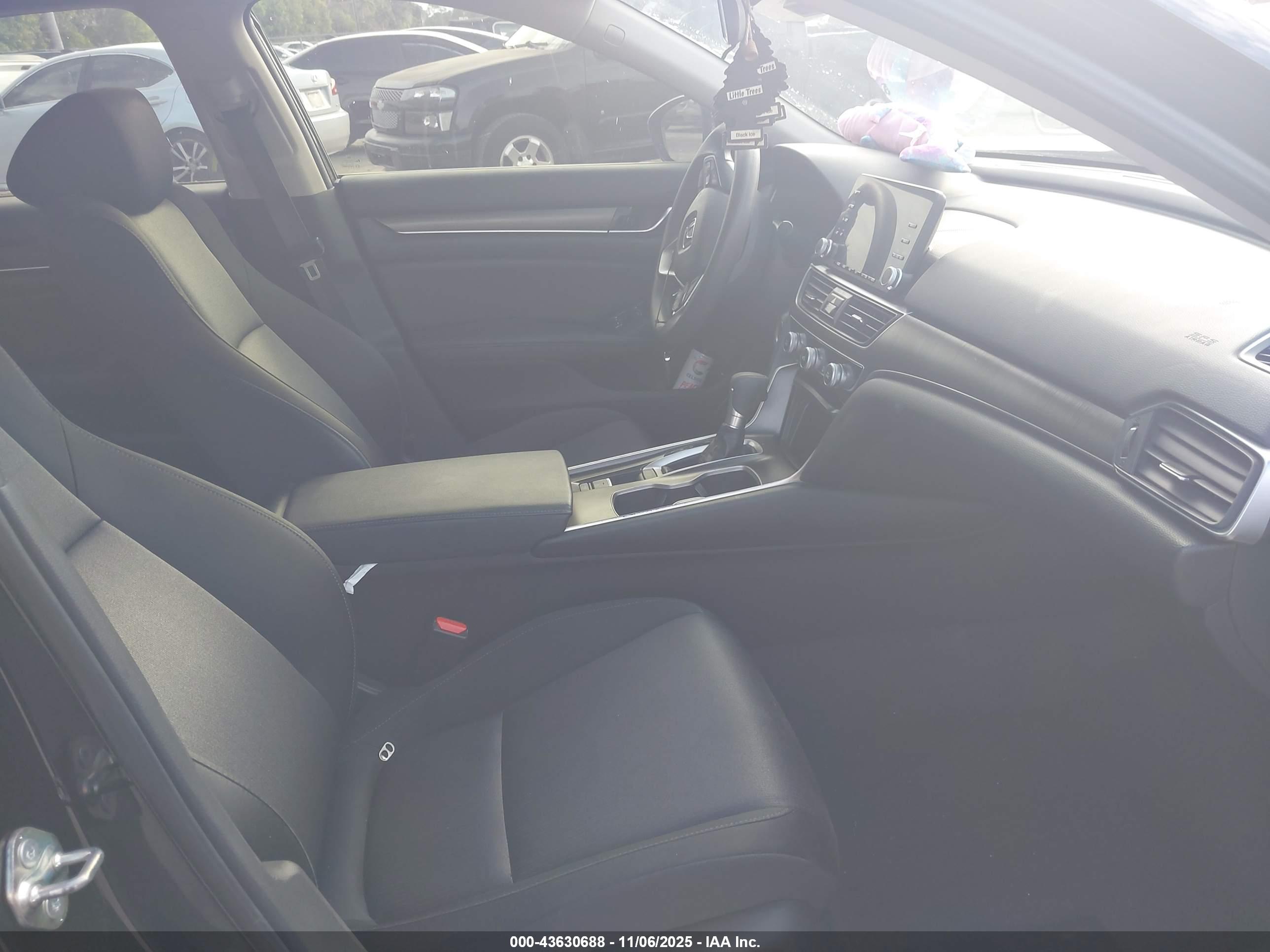 HONDA ACCORD image 5