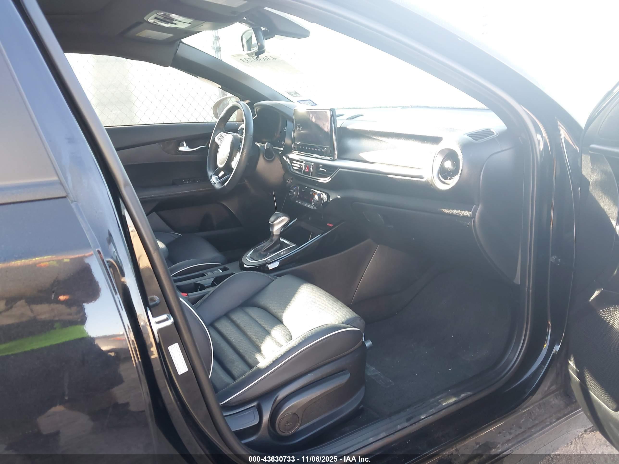 KIA FORTE image 5