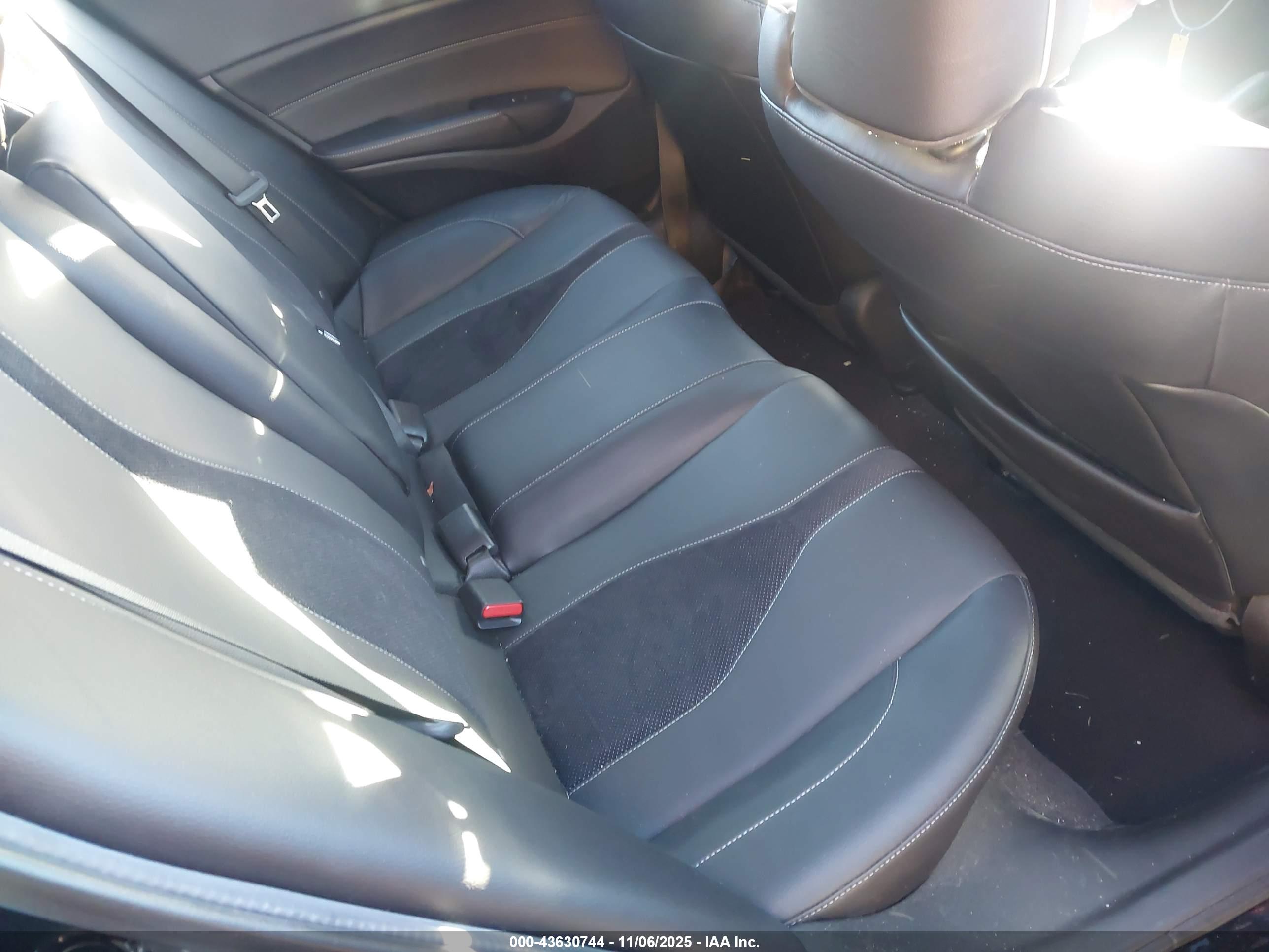 ACURA ILX image 8