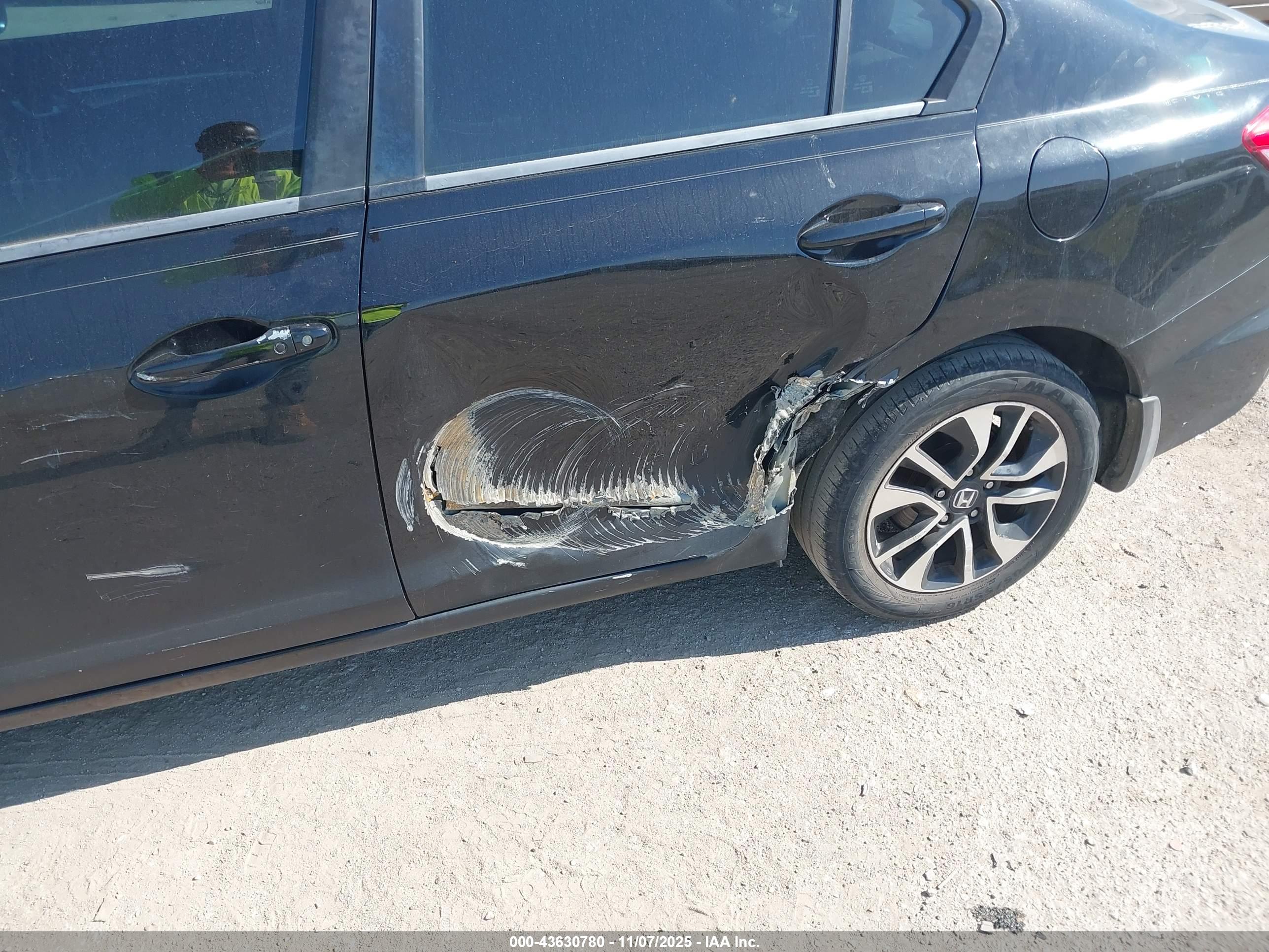 HONDA CIVIC image 6