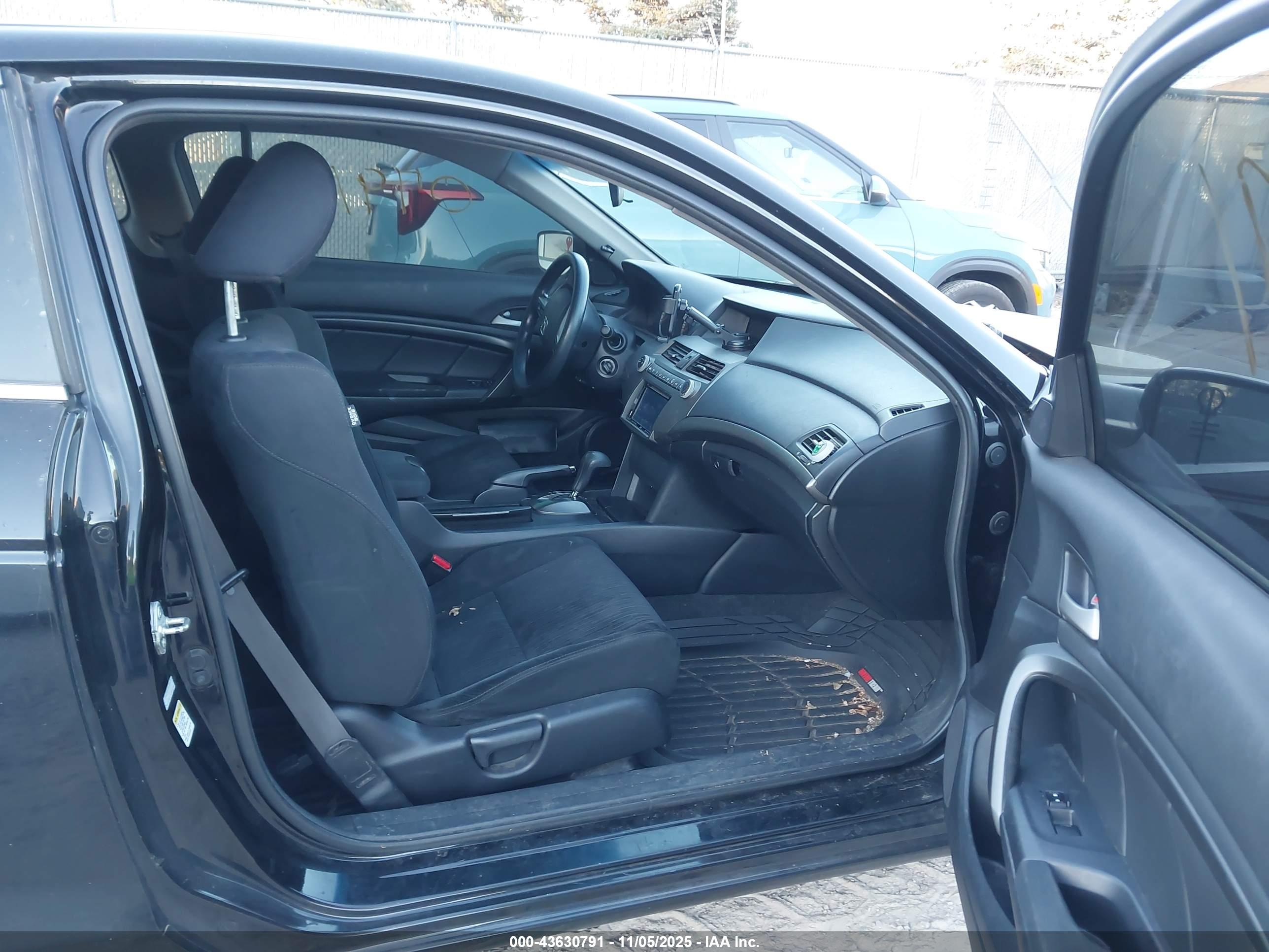 HONDA ACCORD image 5