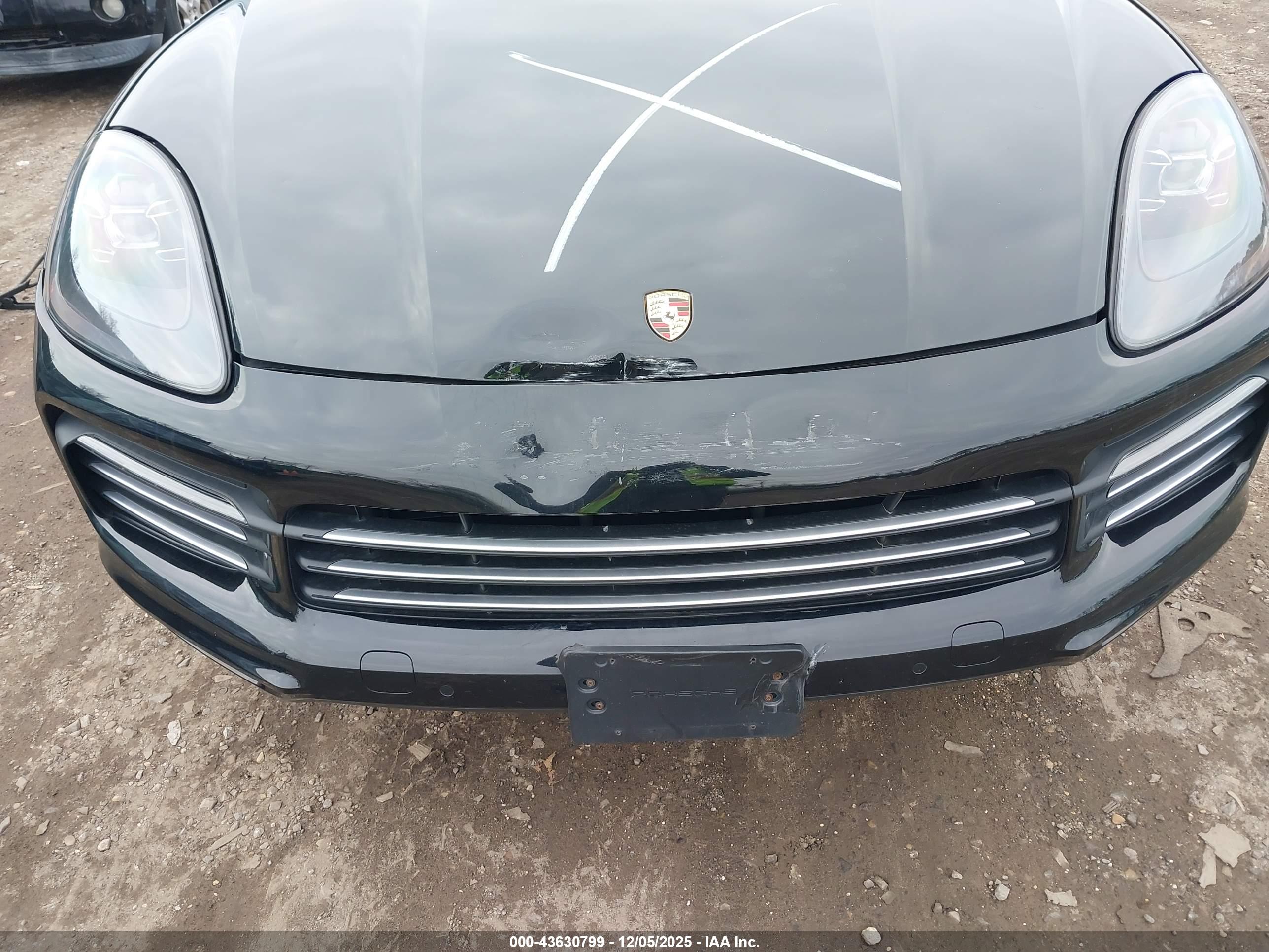 PORSCHE CAYENNE image 6