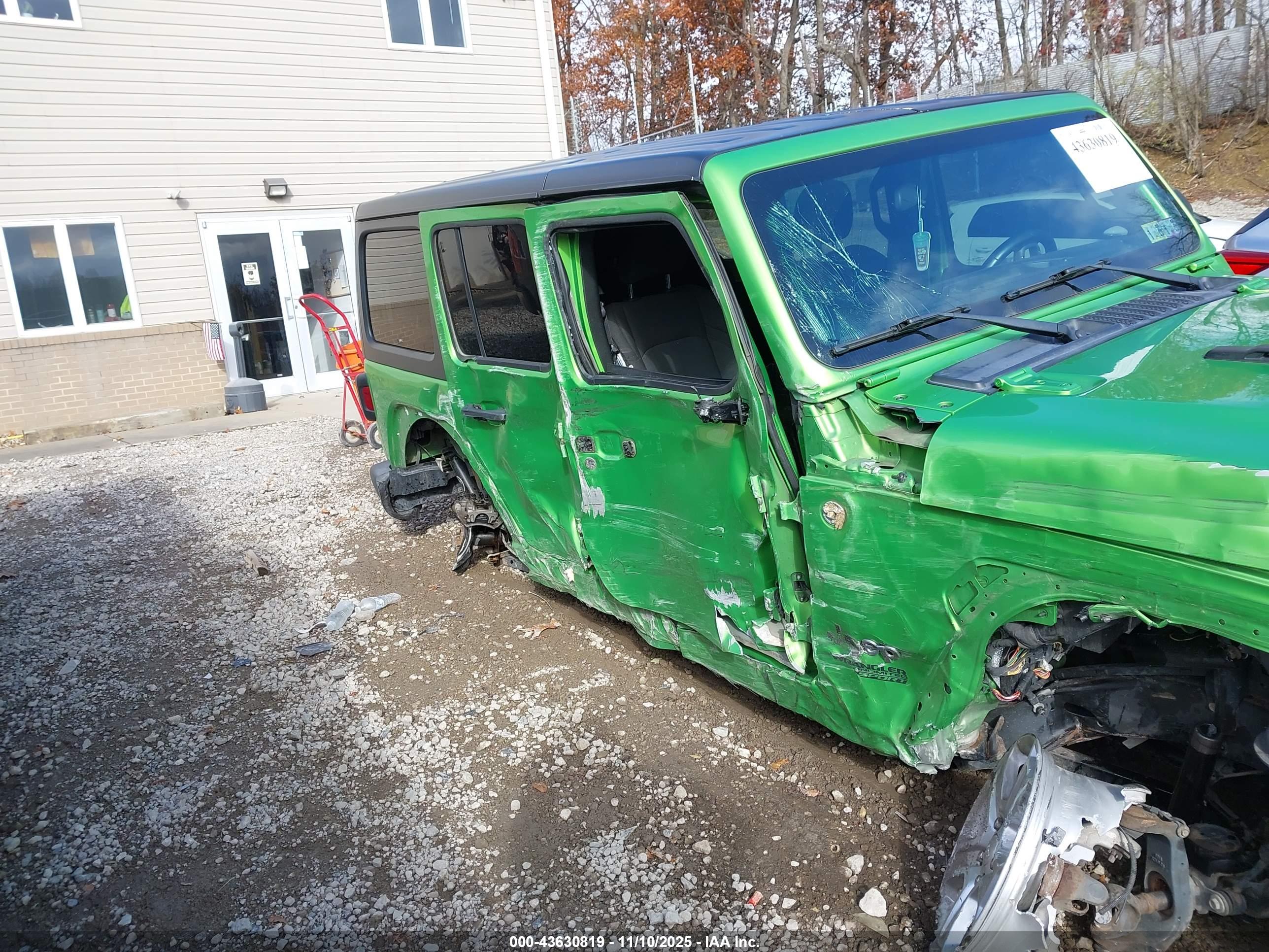JEEP WRANGLER image 6
