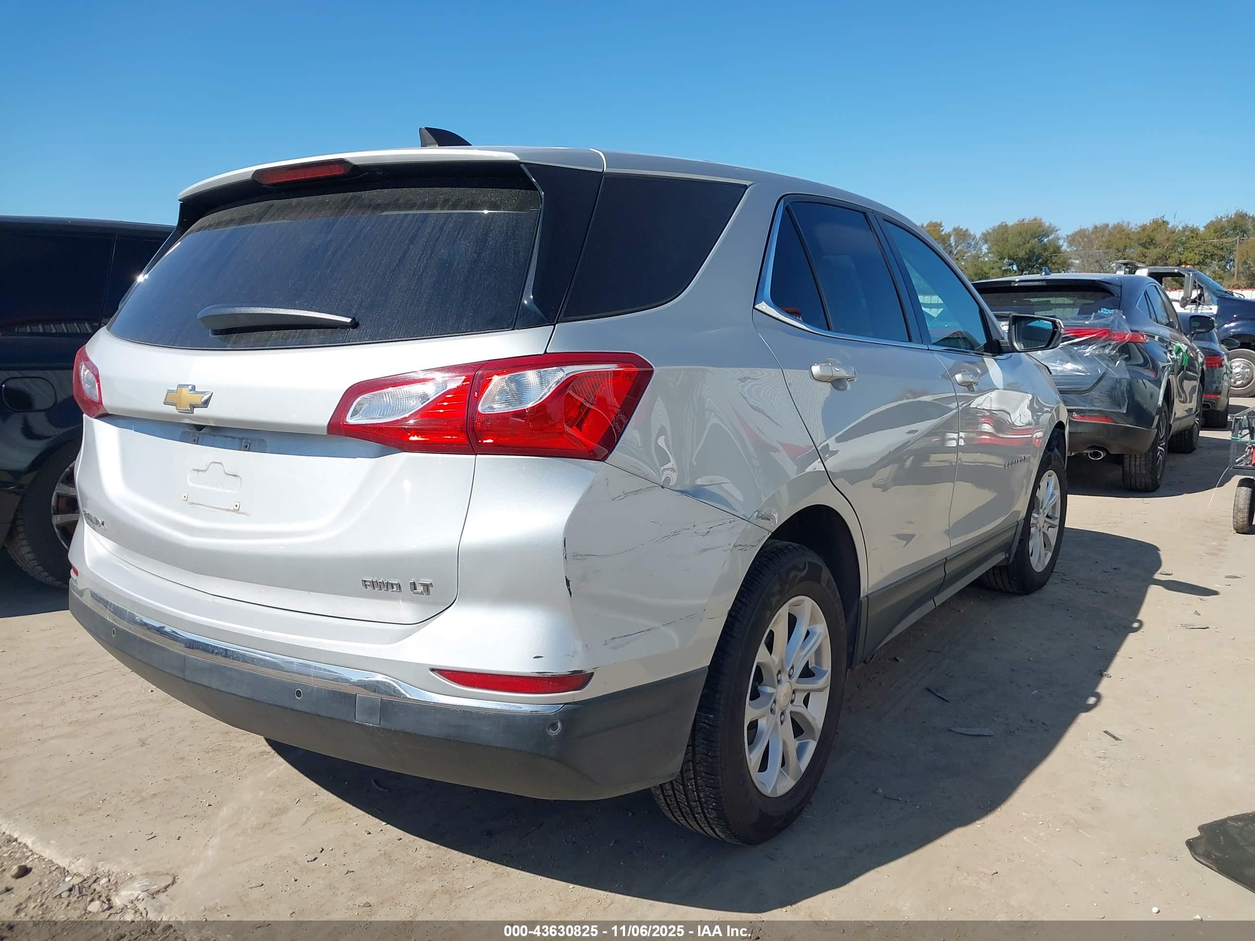 CHEVROLET EQUINOX image 4