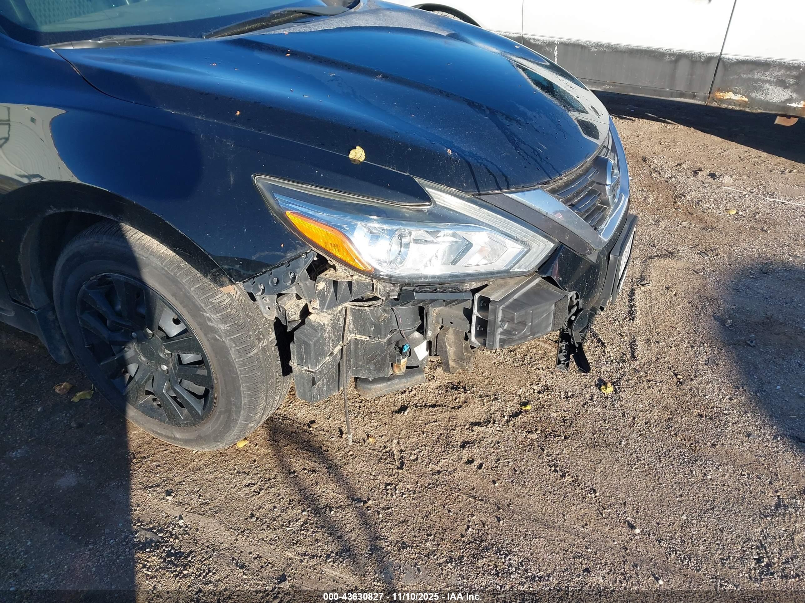 NISSAN ALTIMA image 6