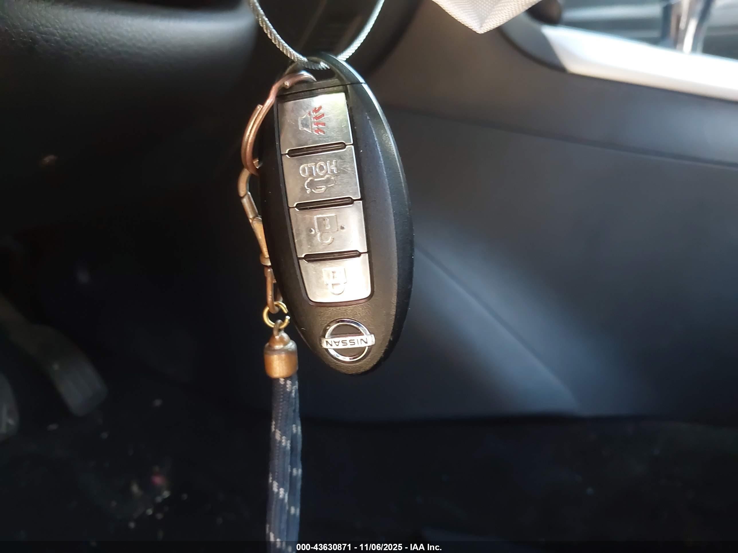 NISSAN SENTRA image 11