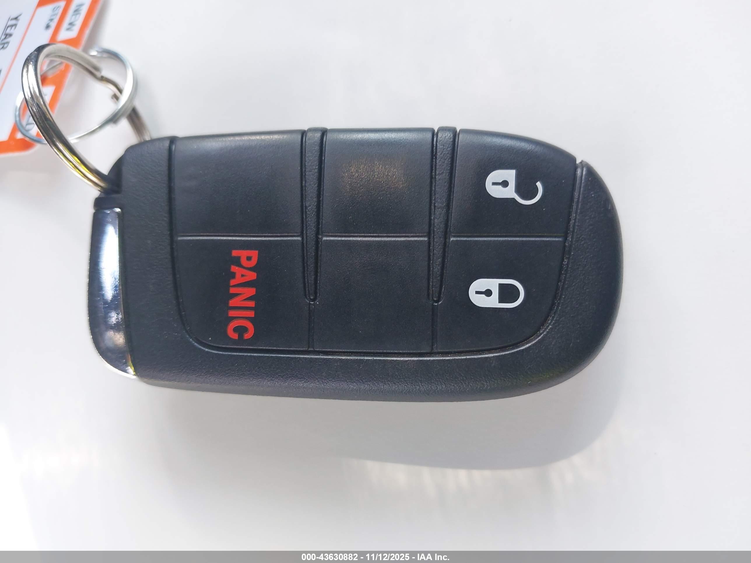 JEEP RENEGADE image 11