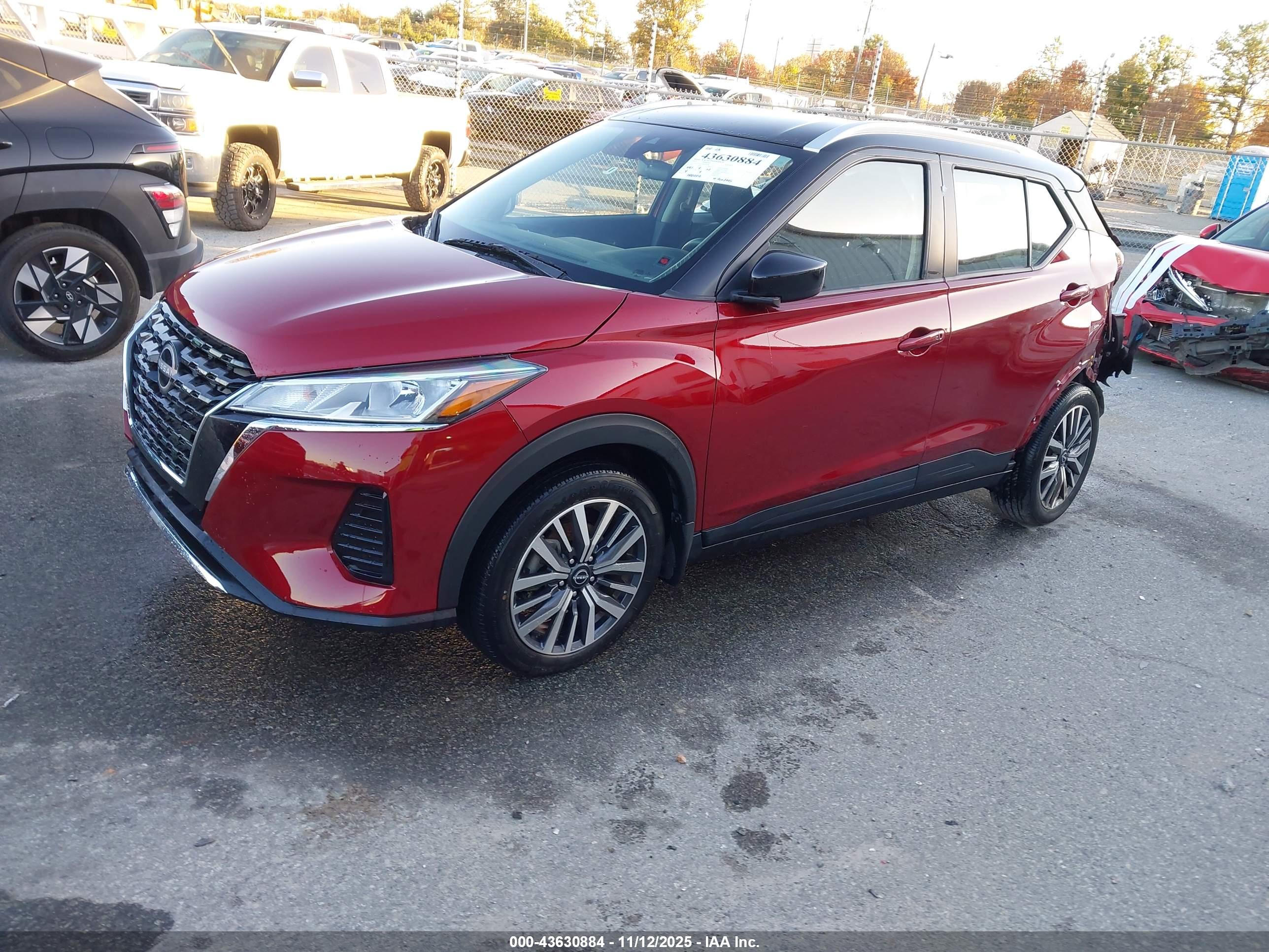 NISSAN KICKS image 2
