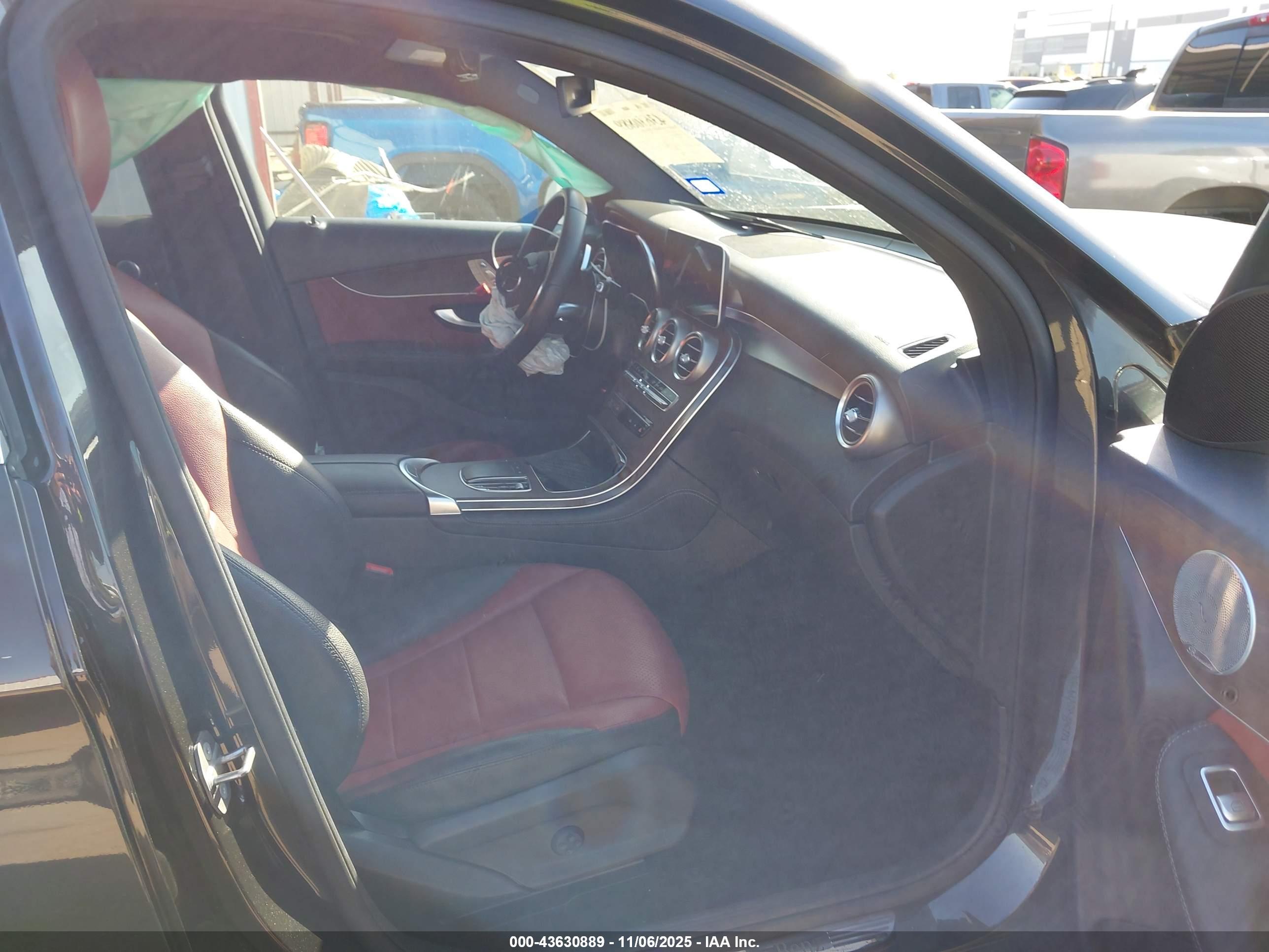 MERCEDES-BENZ GLC image 5