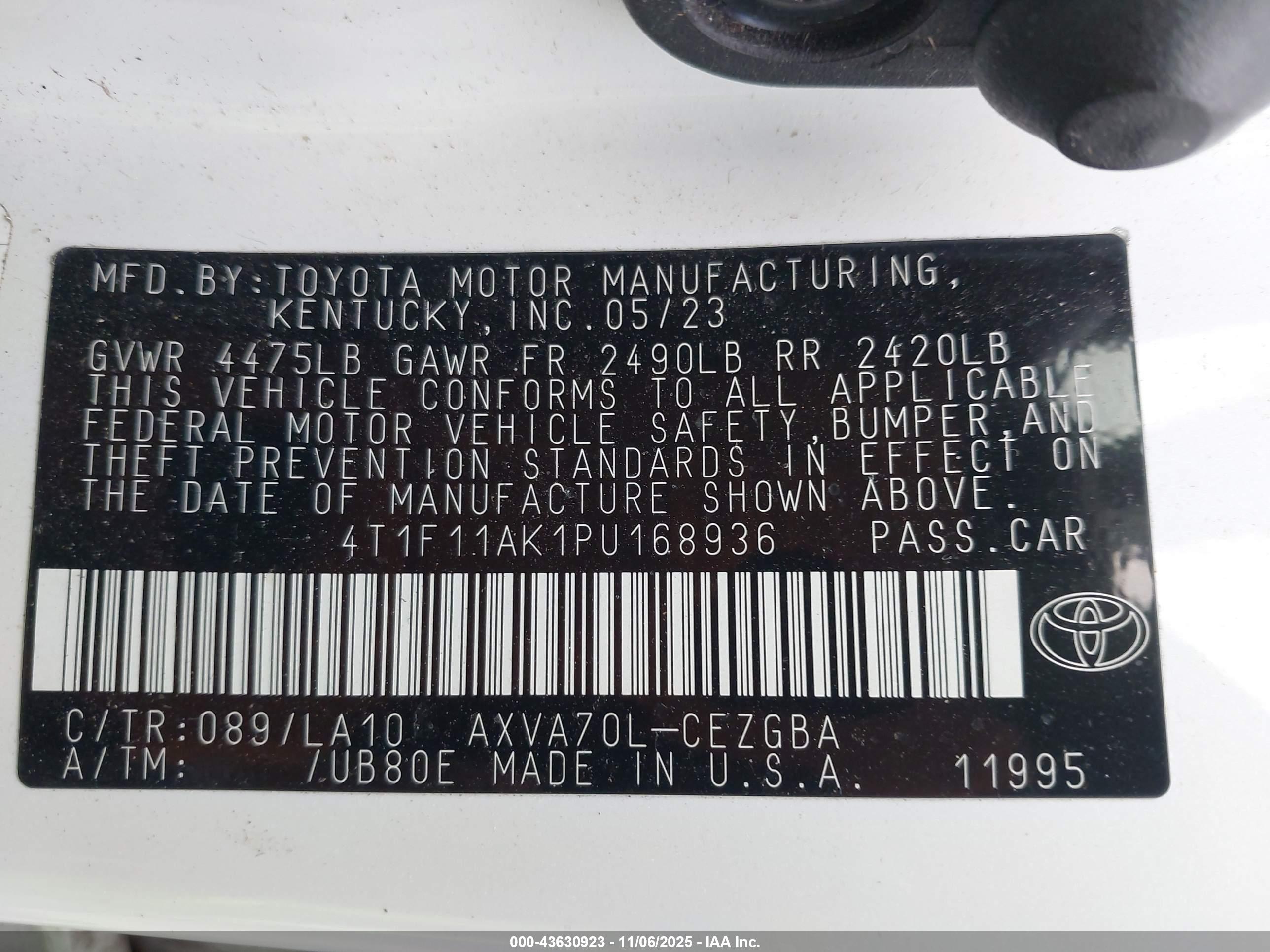 TOYOTA CAMRY image 9