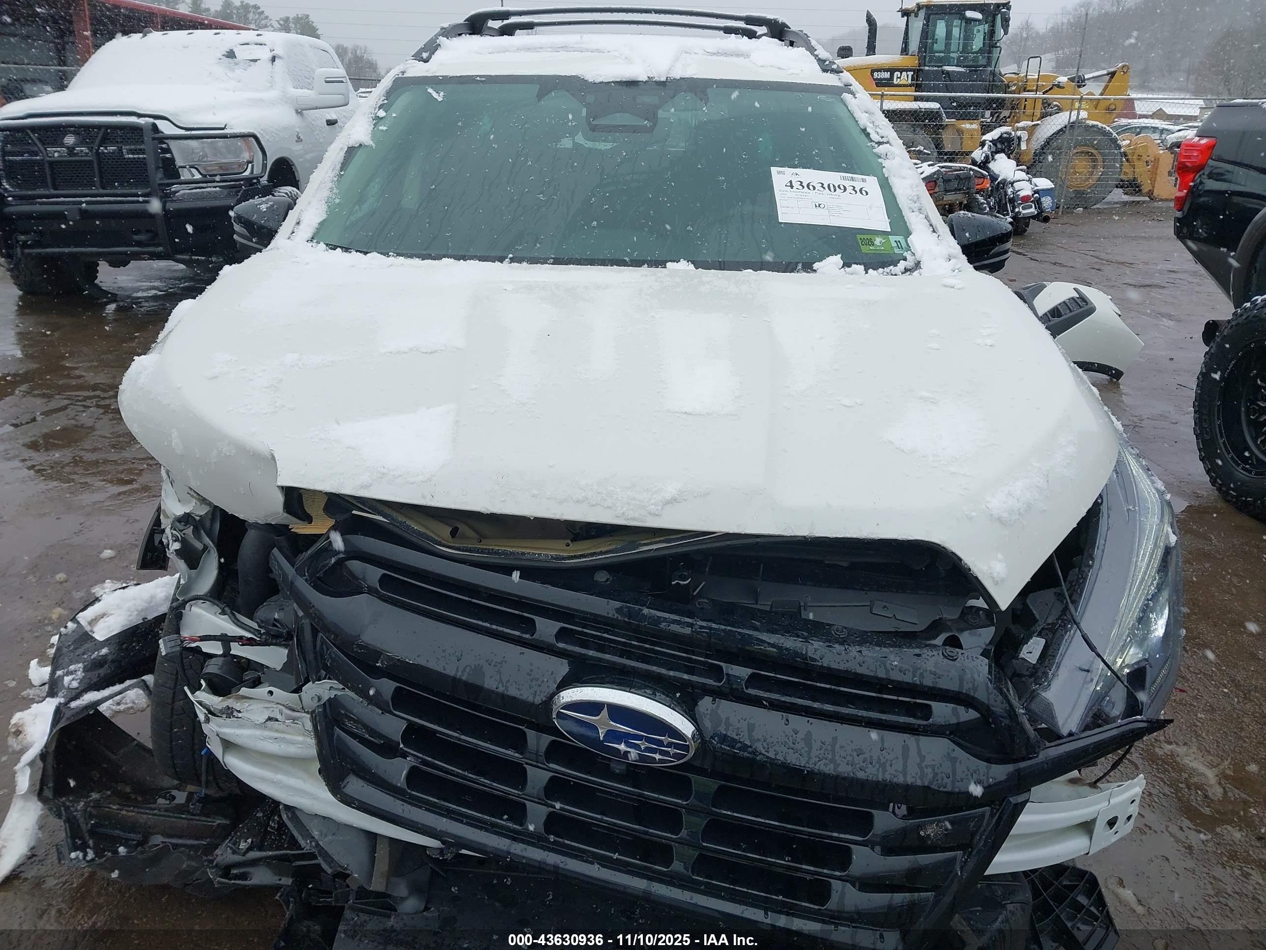SUBARU ASCENT image 10