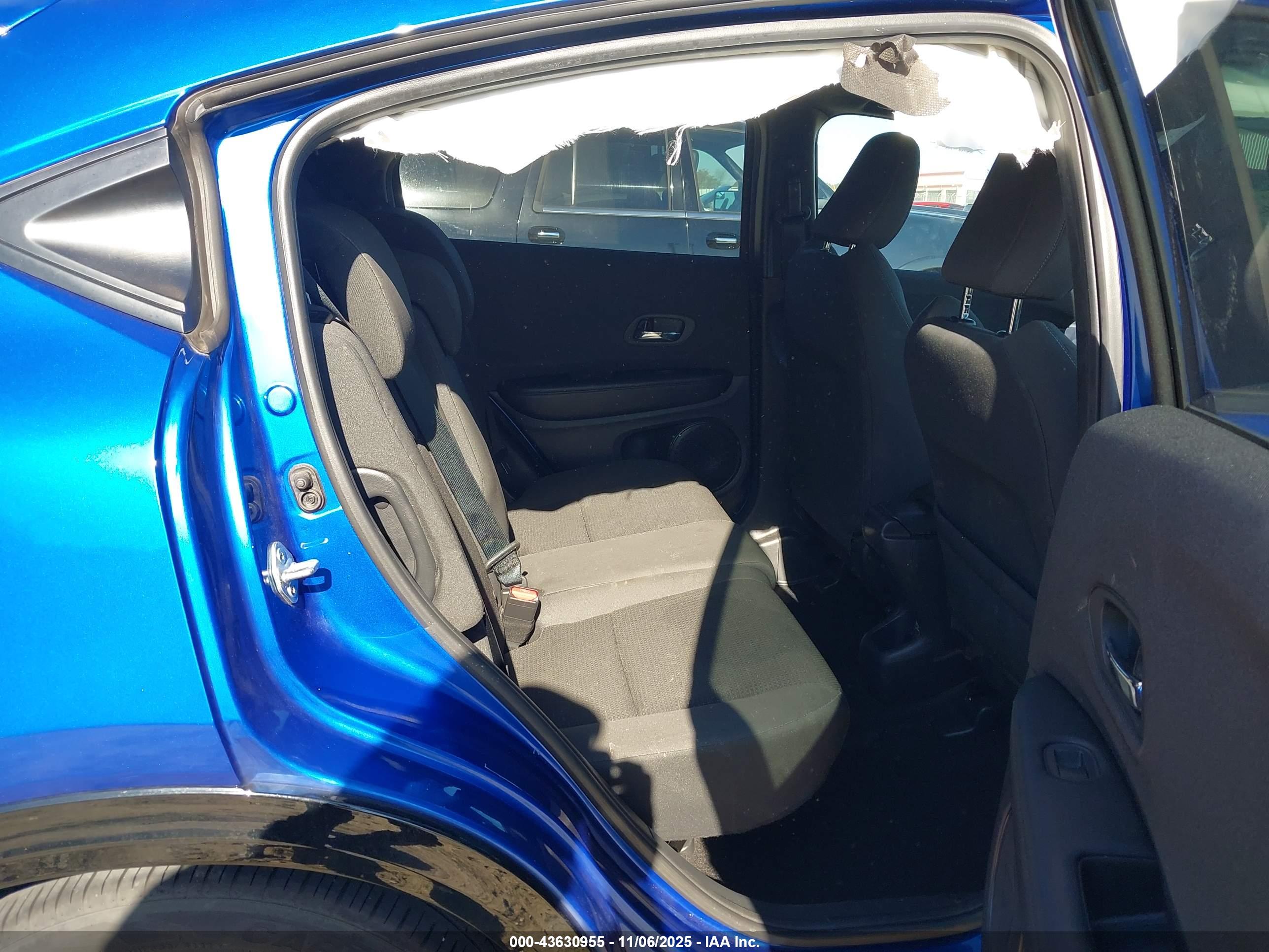 HONDA HR-V image 8