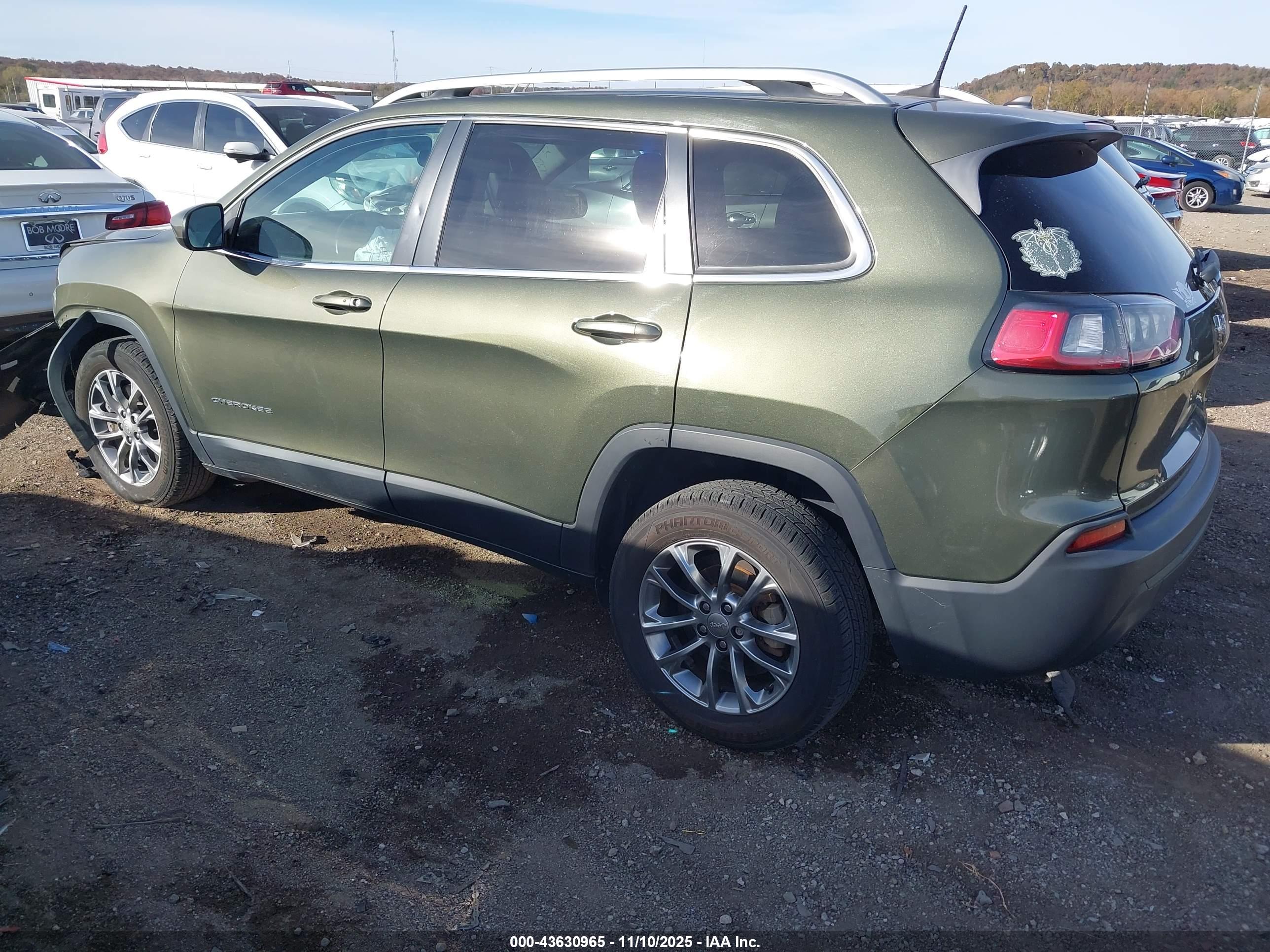JEEP CHEROKEE image 3