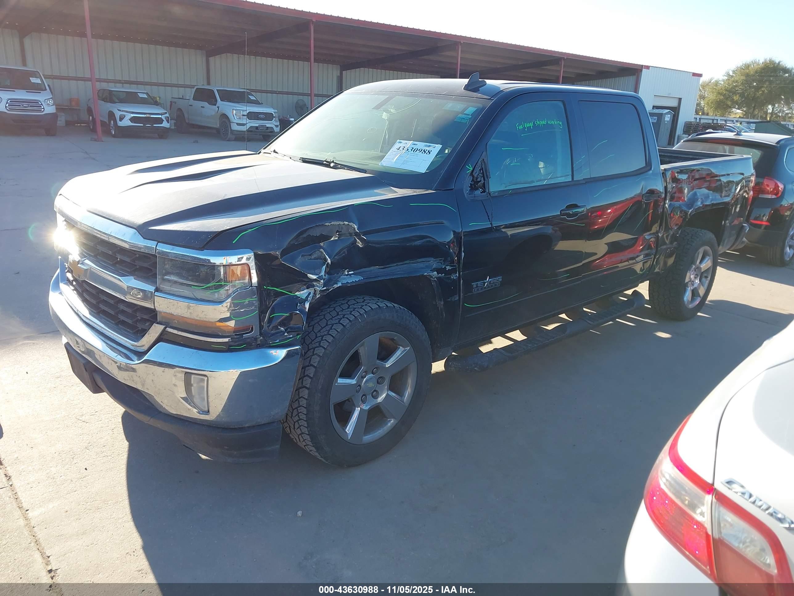 CHEVROLET SILVERADO image 2