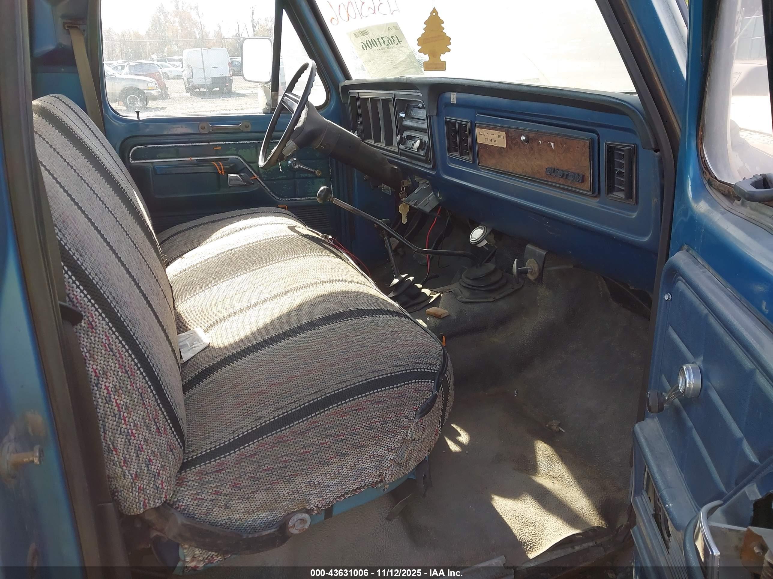 FORD F-250 image 5