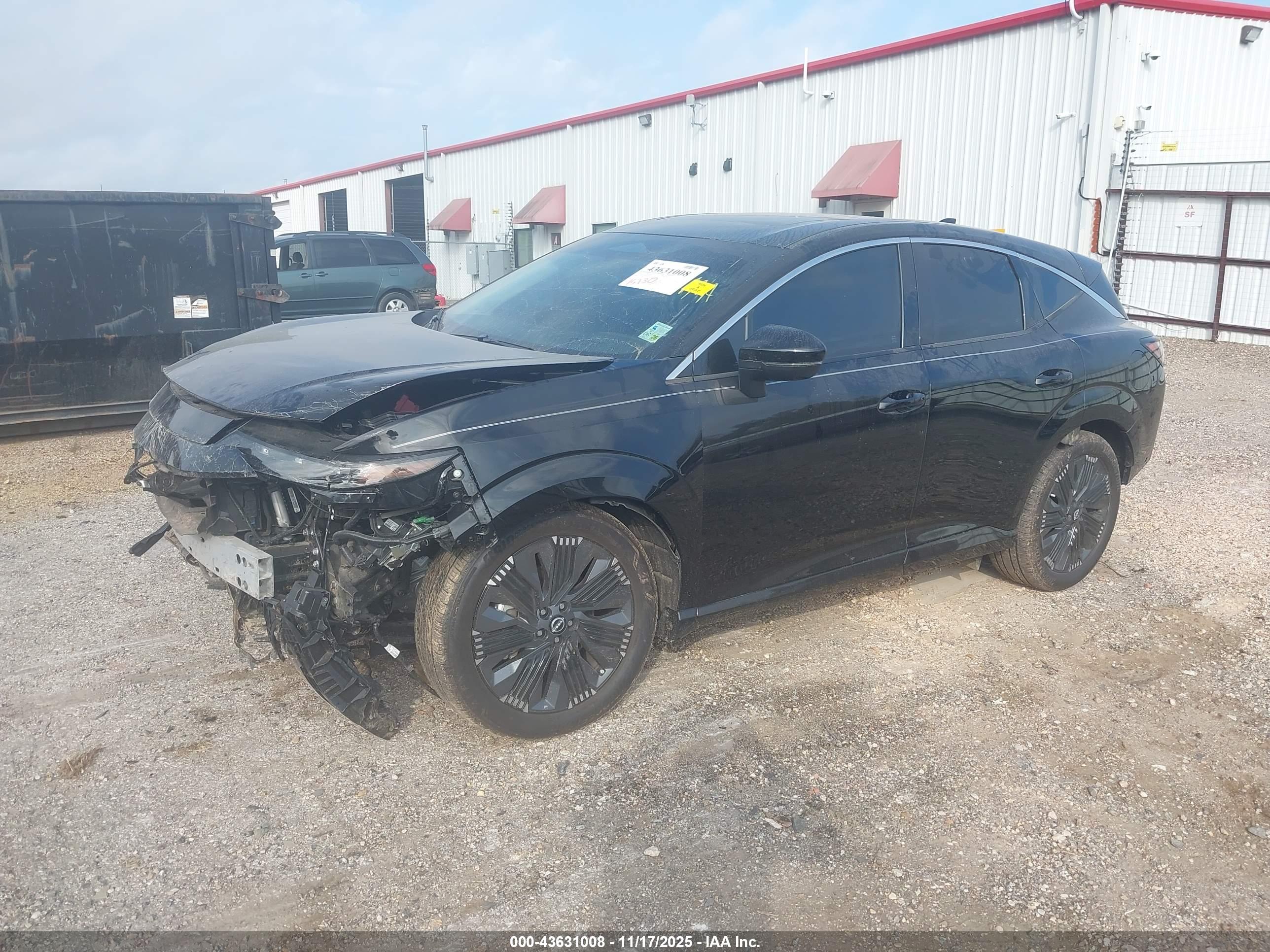 NISSAN MURANO image 2